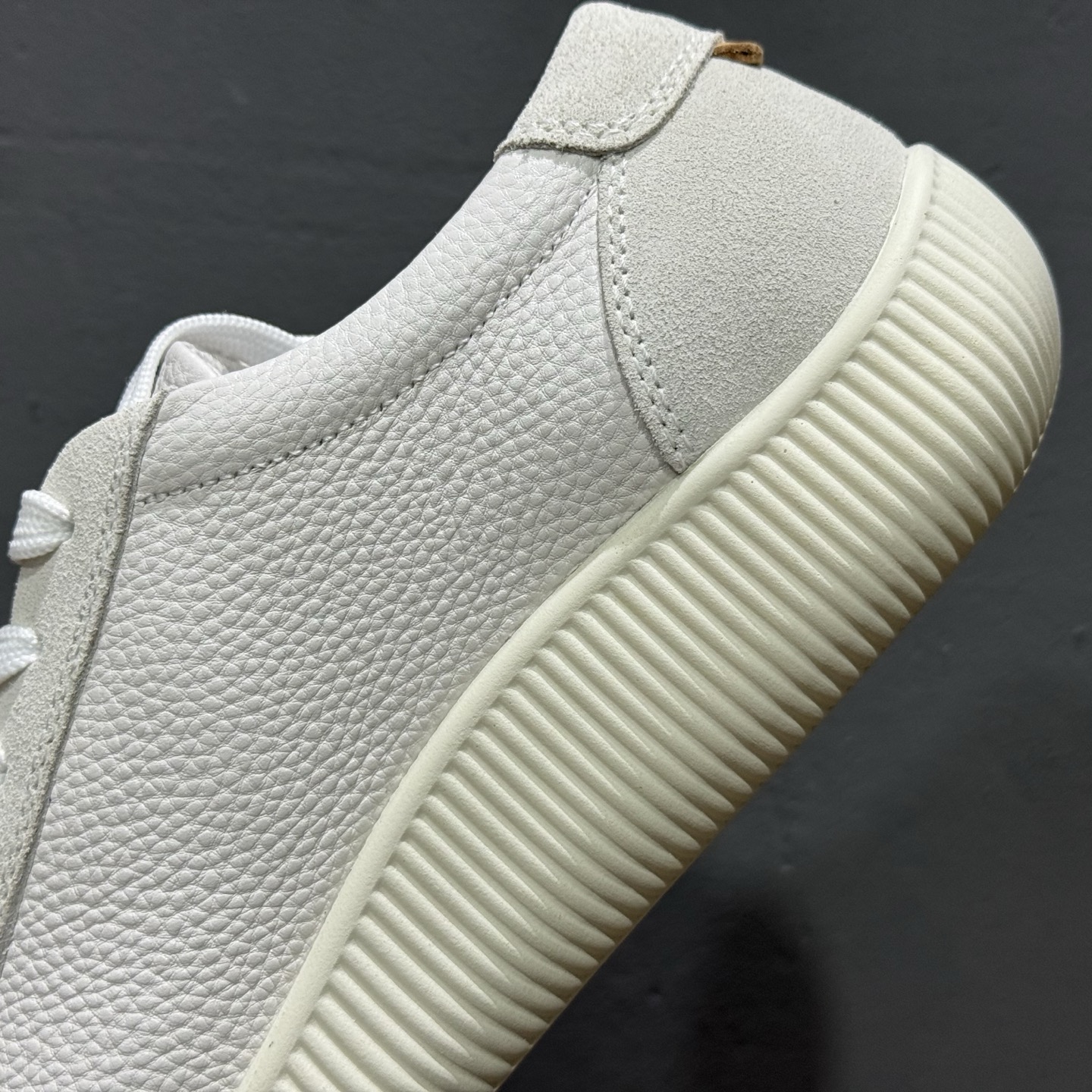 280 L/Ecco 爱步 #经典和现代工艺品质融合 精选小牛皮面料