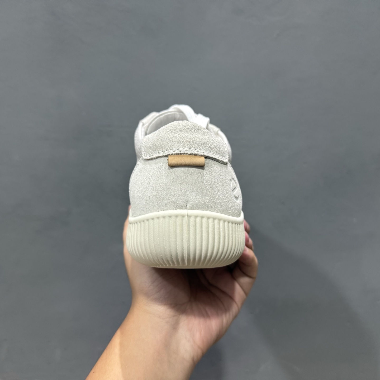 280 L/Ecco 爱步 #经典和现代工艺品质融合 精选小牛皮面料