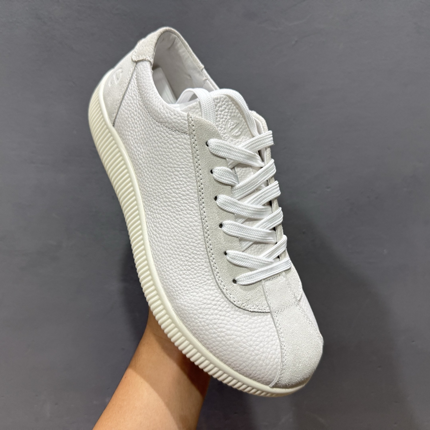 280 L/Ecco 爱步 #经典和现代工艺品质融合 精选小牛皮面料