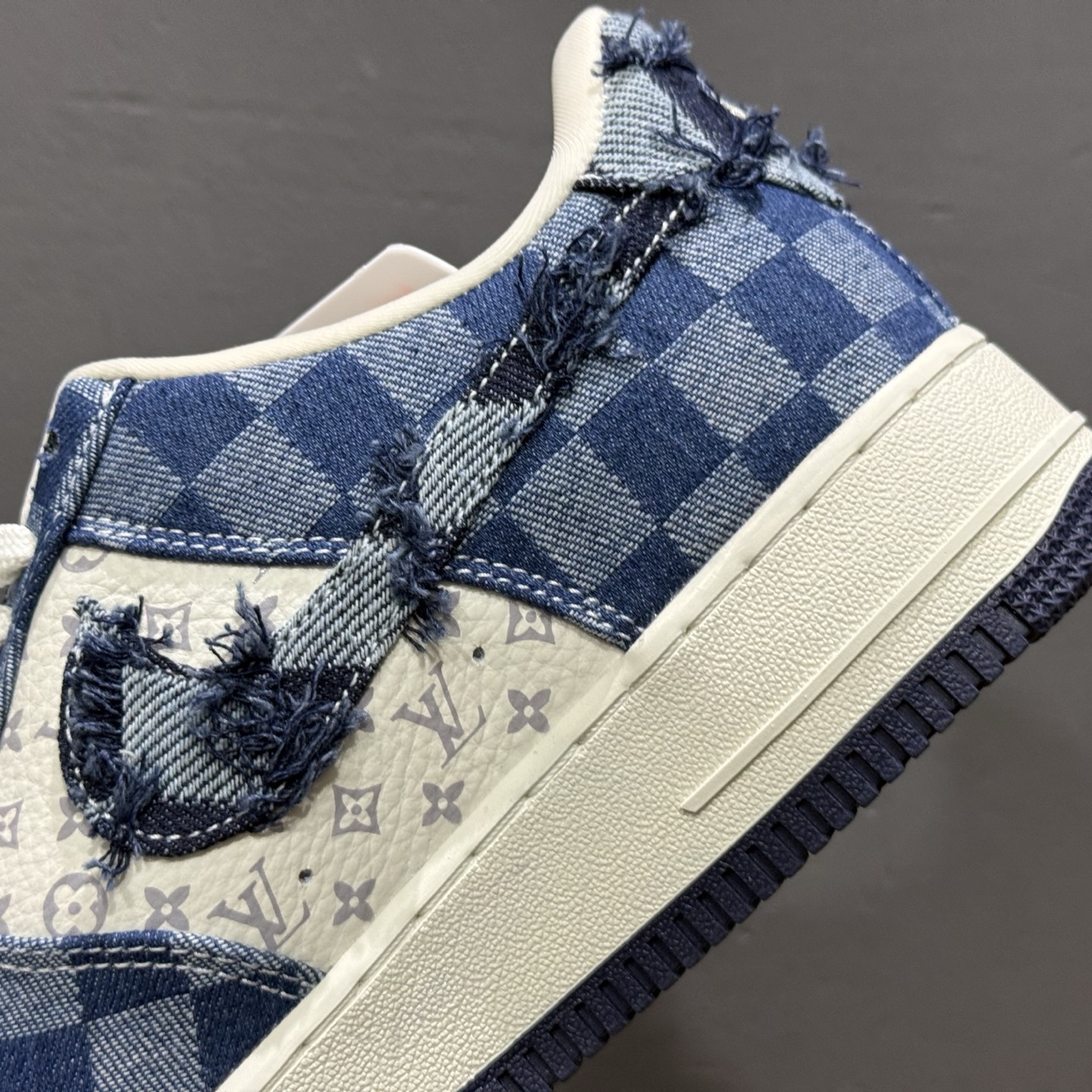 260 Nike Air Force 1 Low LV联名 YF9511-816