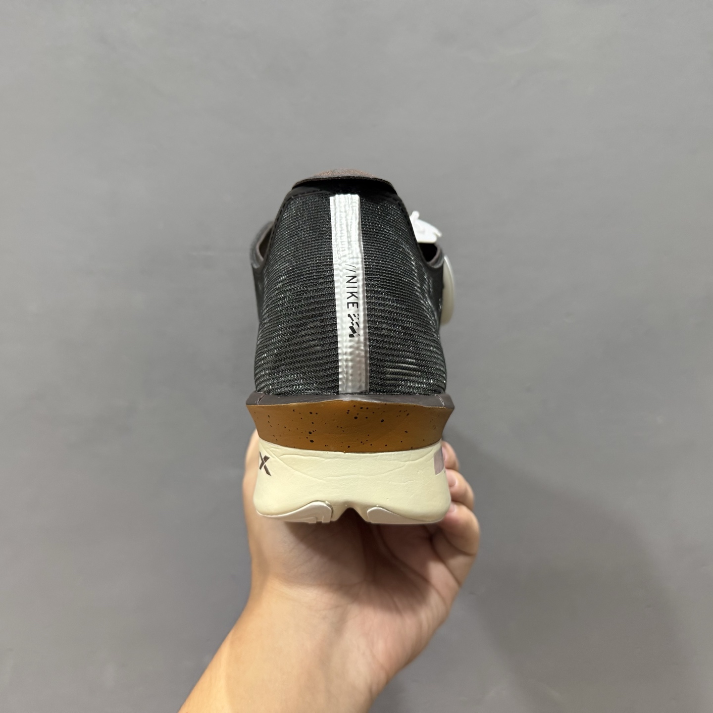 300 Nike ZoomX Vaporfly NEXT%4 减震马拉松跑步鞋 IH4453-220