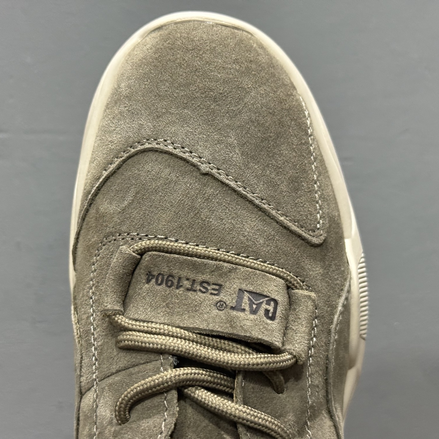 260 25秋冬款CAT/卡特 硬汉推土机品牌经典百搭户外中帮休闲马丁靴系列