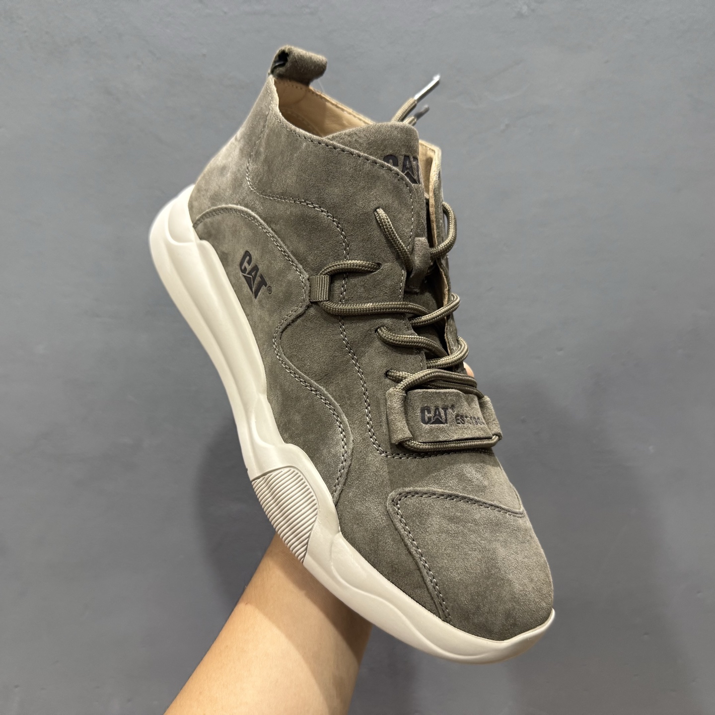 260 25秋冬款CAT/卡特 硬汉推土机品牌经典百搭户外中帮休闲马丁靴系列