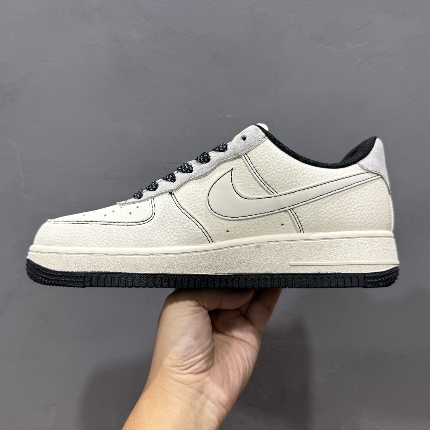 260 Nike Air Force 1 Low 07 x The North Face 白黑小勾 JS8028-015