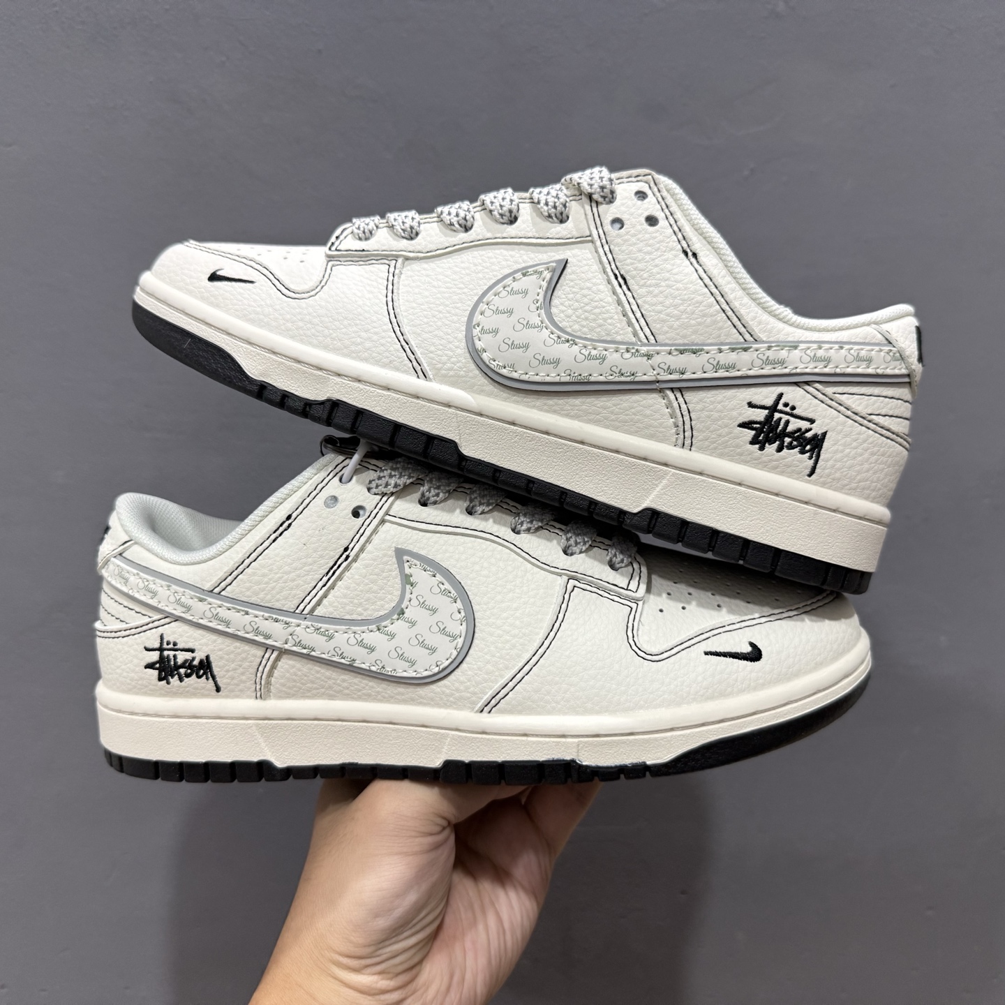 280 Stussy x Nike Dunk Low 米黑线灰银 HH7518-097-Chinese UA Cheap High Quatity Brand Clothes Bags handbags Sneakers wholesale wholesaler seller from China Factory suppliers Fashion Clothing Shoes best Quality Beautiful Price 280 Stussy x Nike Dunk Low 米黑线灰银 HH7518-097