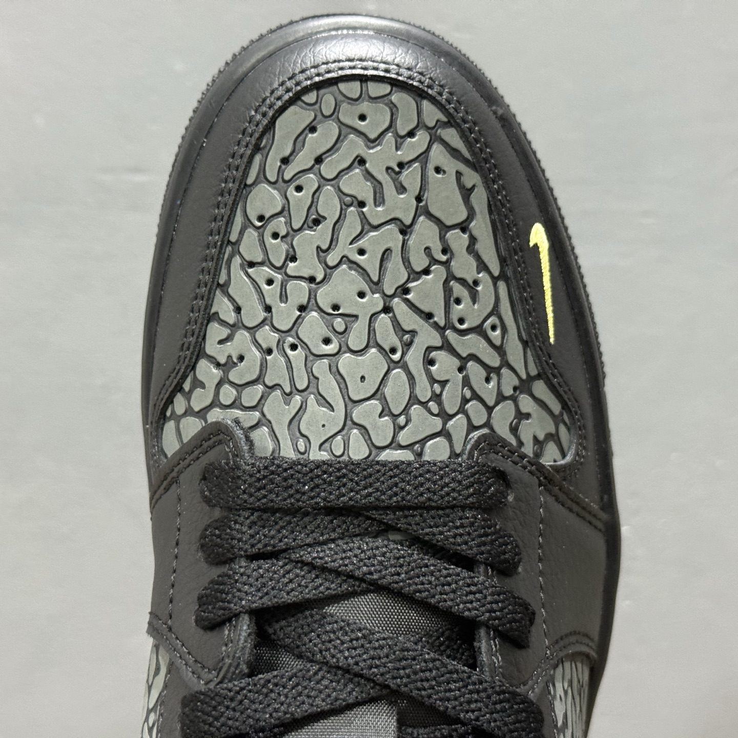 200 Air Jordan 1 Low 黑黄爆裂 AJ1乔1低帮休闲板鞋 IM6568-010