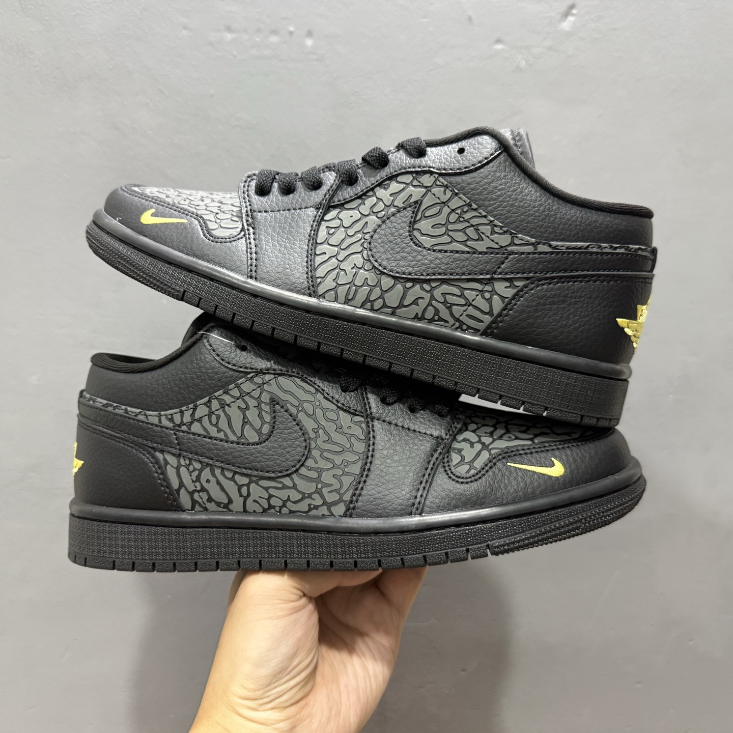 200 Air Jordan 1 Low 黑黄爆裂 AJ1乔1低帮休闲板鞋 IM6568-010