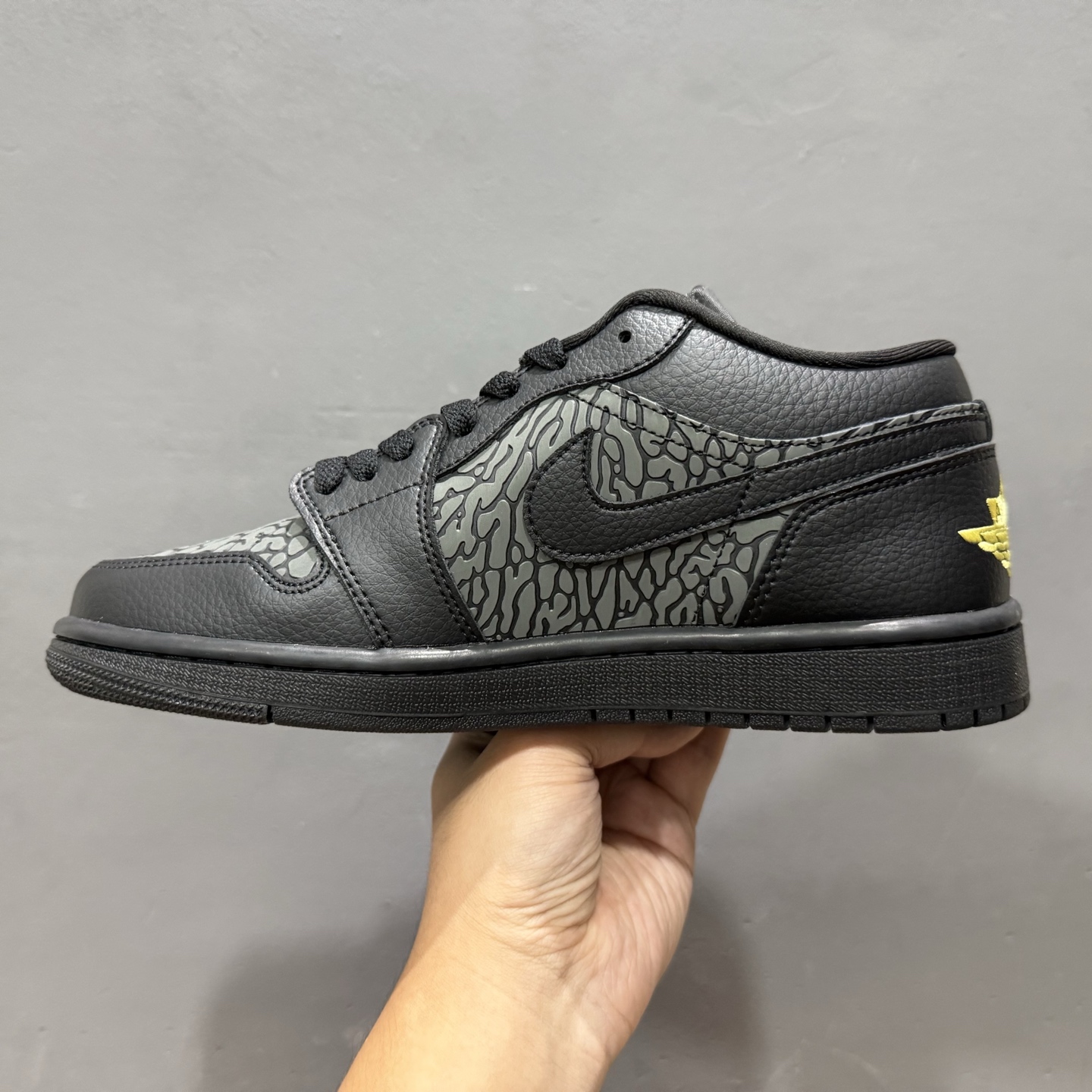 200 Air Jordan 1 Low 黑黄爆裂 AJ1乔1低帮休闲板鞋 IM6568-010