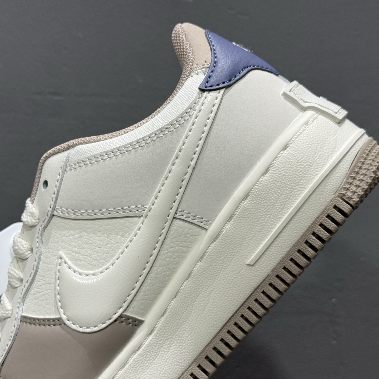 ￥200 Nike Air Force 1 Shadow 空军一号轻量增高低帮百搭板鞋 IO7594-101