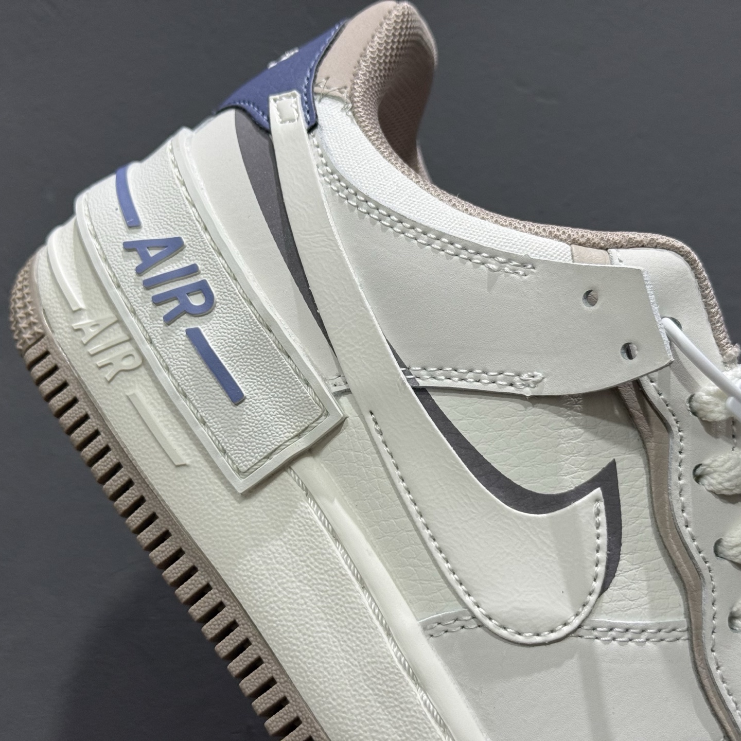 ￥200 Nike Air Force 1 Shadow 空军一号轻量增高低帮百搭板鞋 IO7594-101