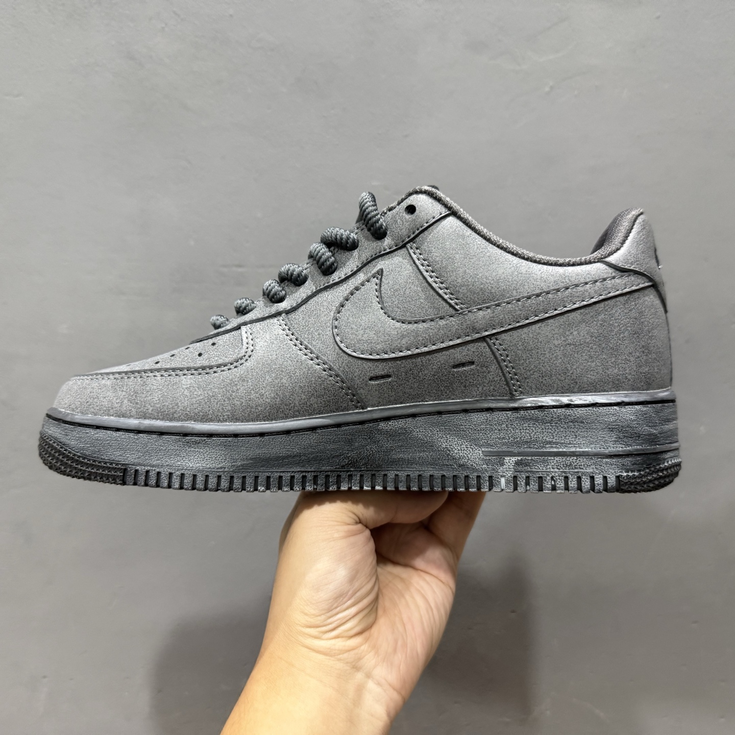 ￥220 Nike Air Force 1'07 Low 空军一号低帮休闲板鞋 IH4965-254