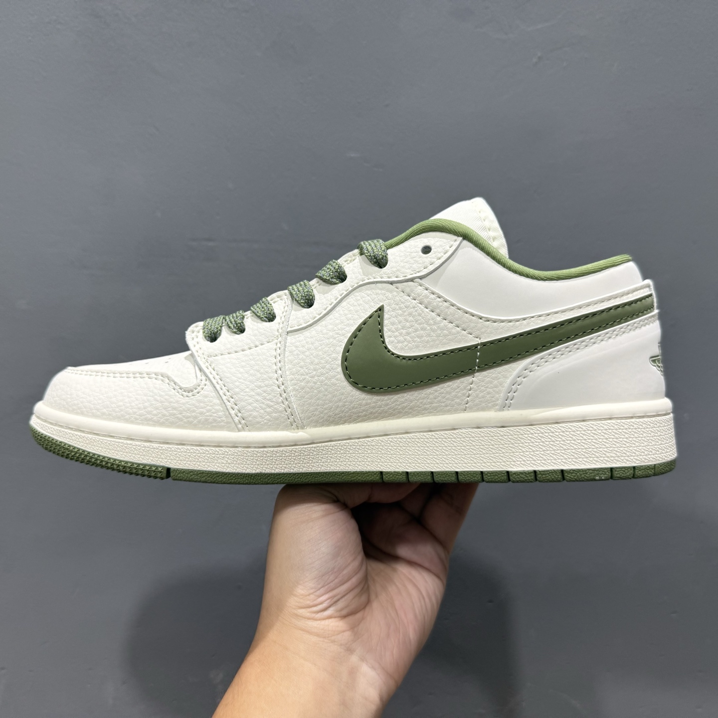 ￥280 Air Jordan 1 Low AJ1 乔1古驰联名 米军绿 高端定制 低帮复古篮球鞋 XX3168-168