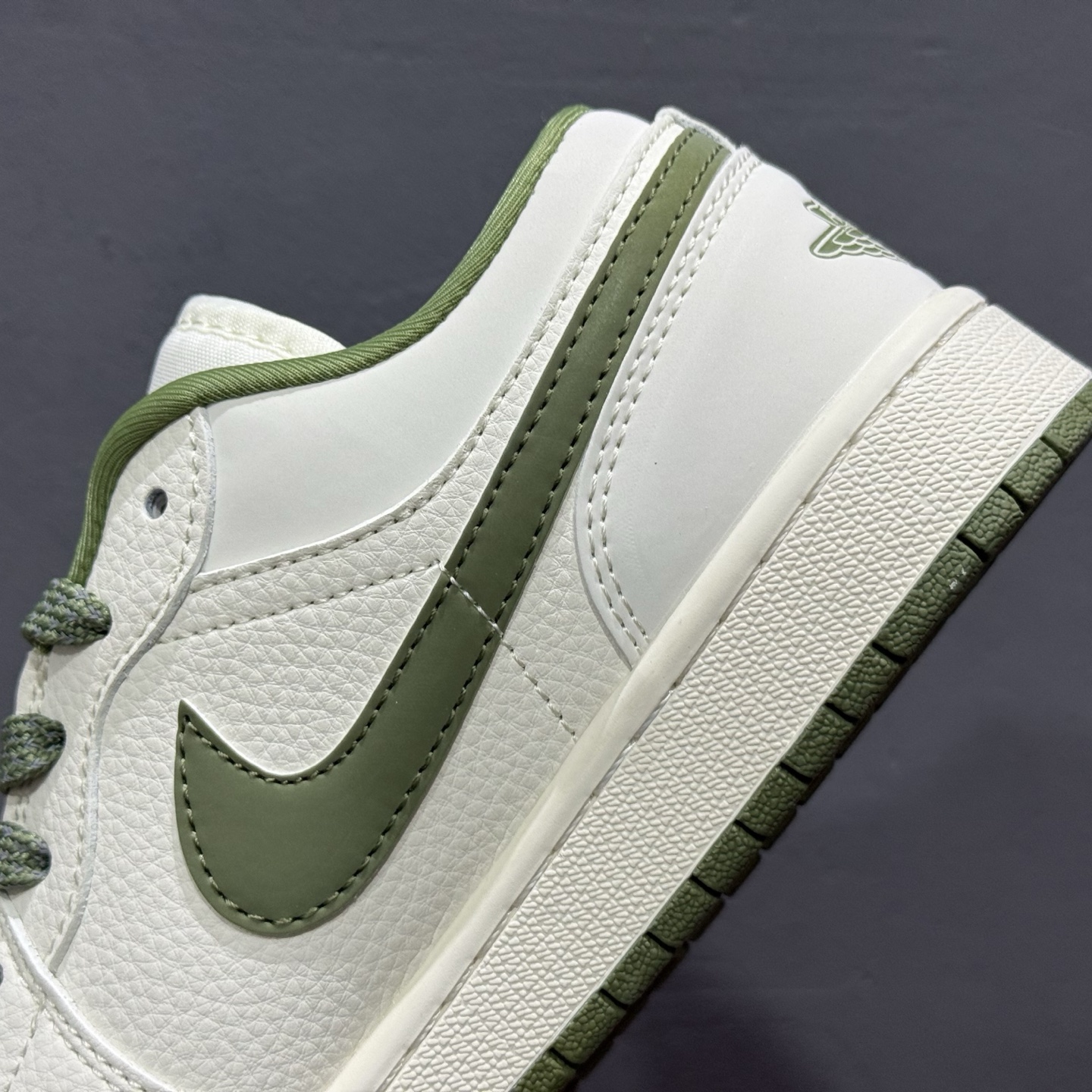 ￥280 Air Jordan 1 Low AJ1 乔1古驰联名 米军绿 高端定制 低帮复古篮球鞋 XX3168-168