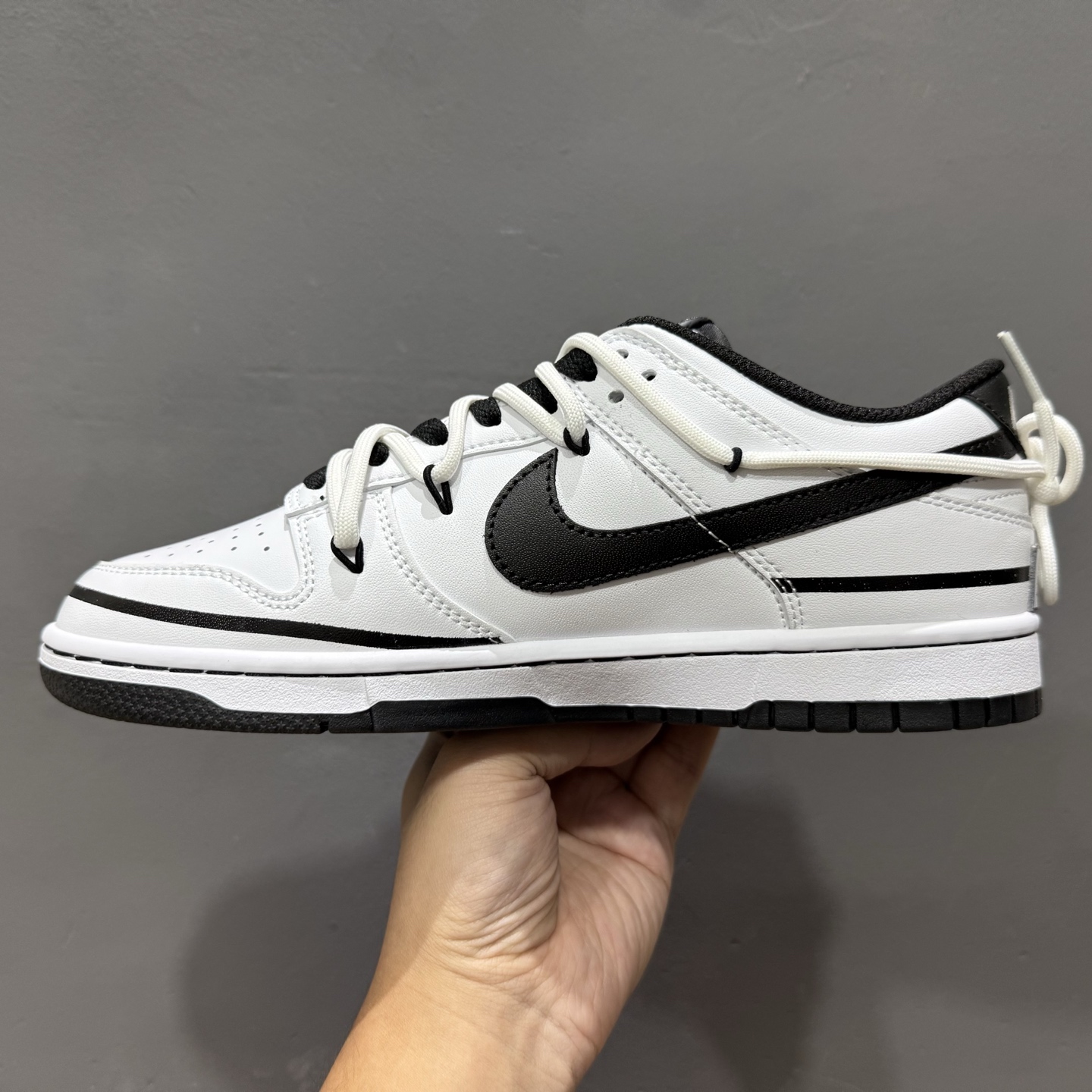 220 Nk Dunk Low 定制解构绑带系列 DD1391-100