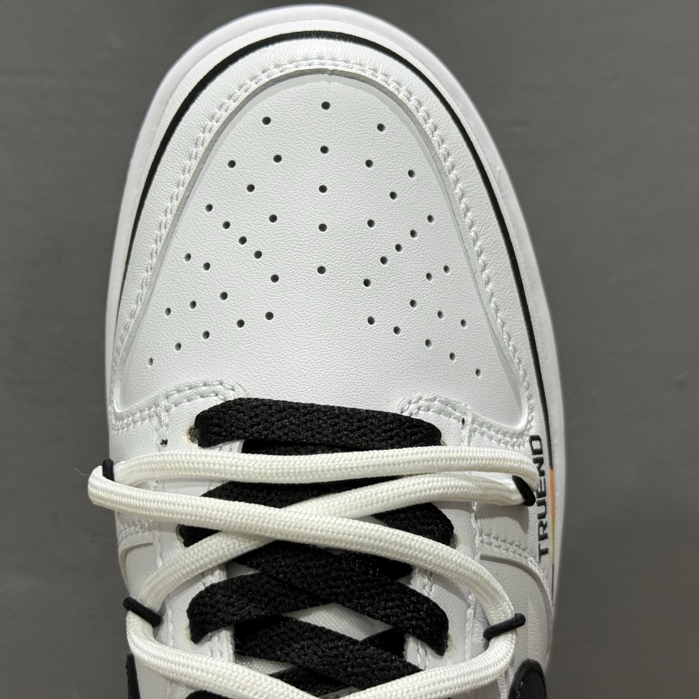 220 Nk Dunk Low 定制解构绑带系列 DD1391-100