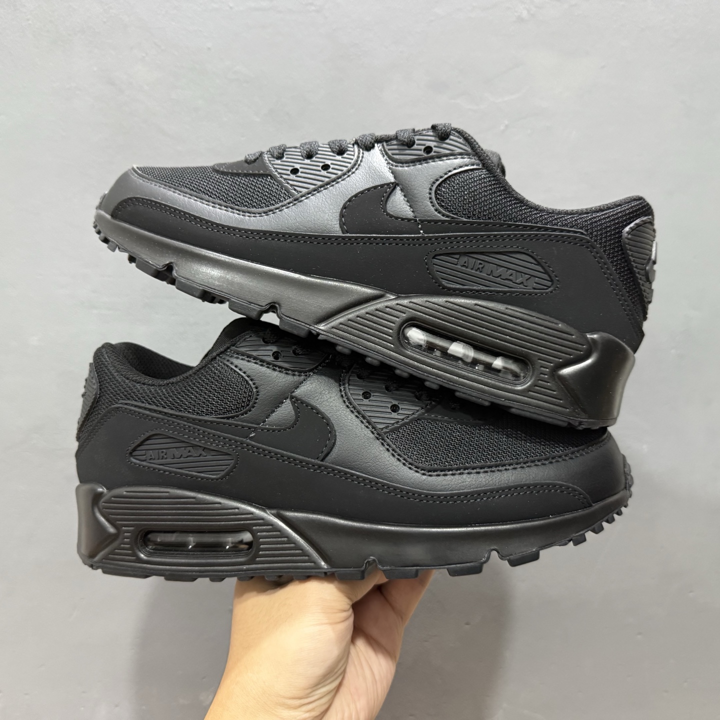 240 NK Air 90 复古气垫跑鞋 CN8490-003 黑色网面