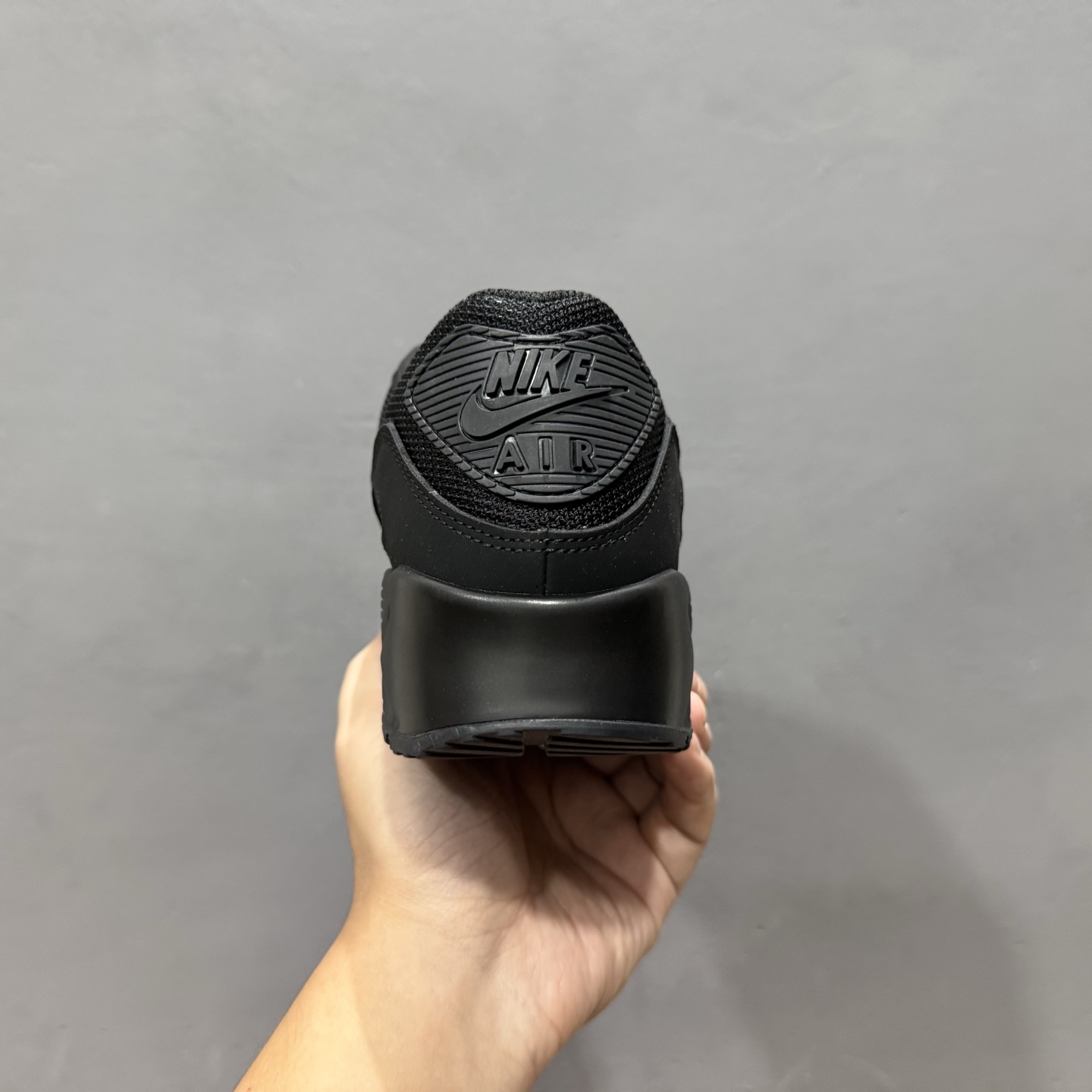 240 NK Air 90 复古气垫跑鞋 CN8490-003 黑色网面