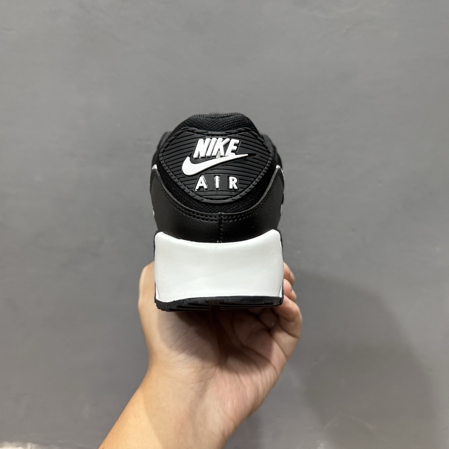 240 NK Air 90 复古气垫跑鞋DH8010-002 黑色网面