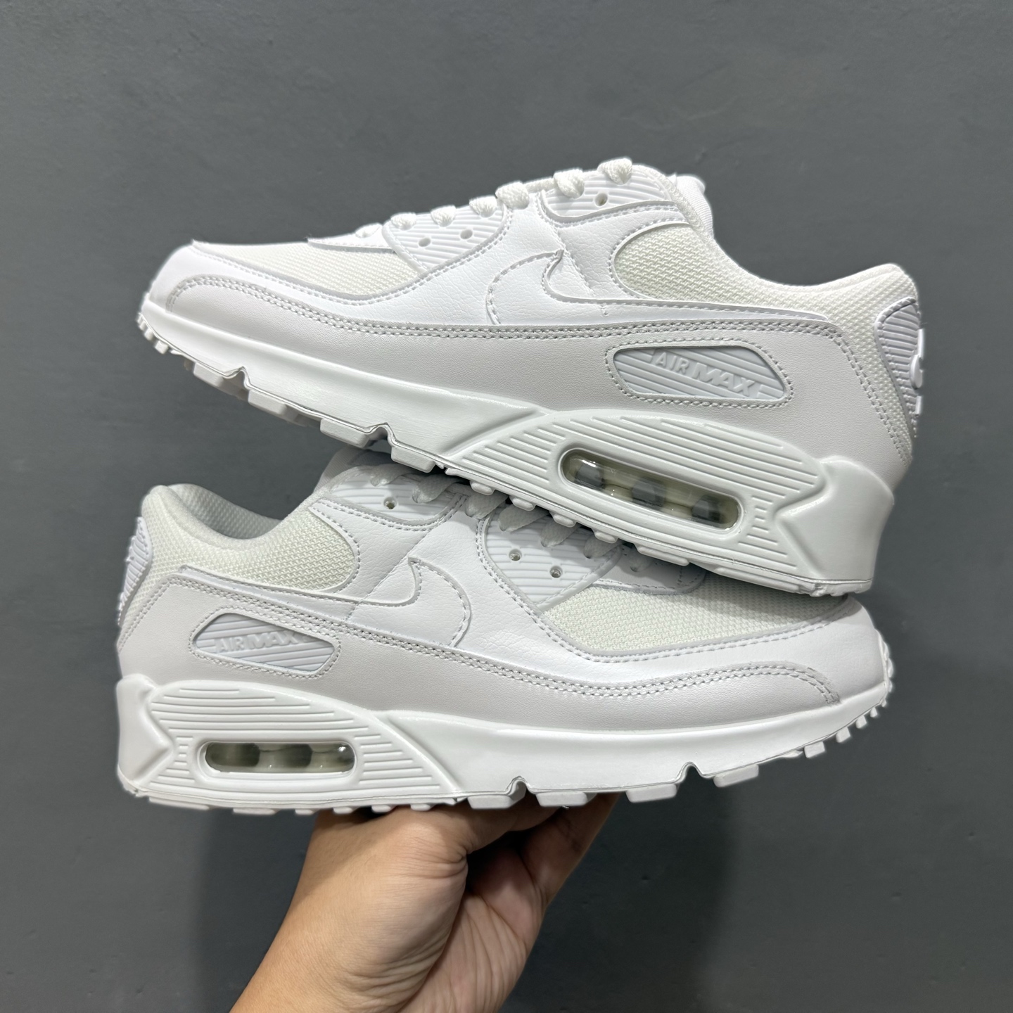 240 NK Air 90 复古气垫跑鞋 CN8490-100 白色网面