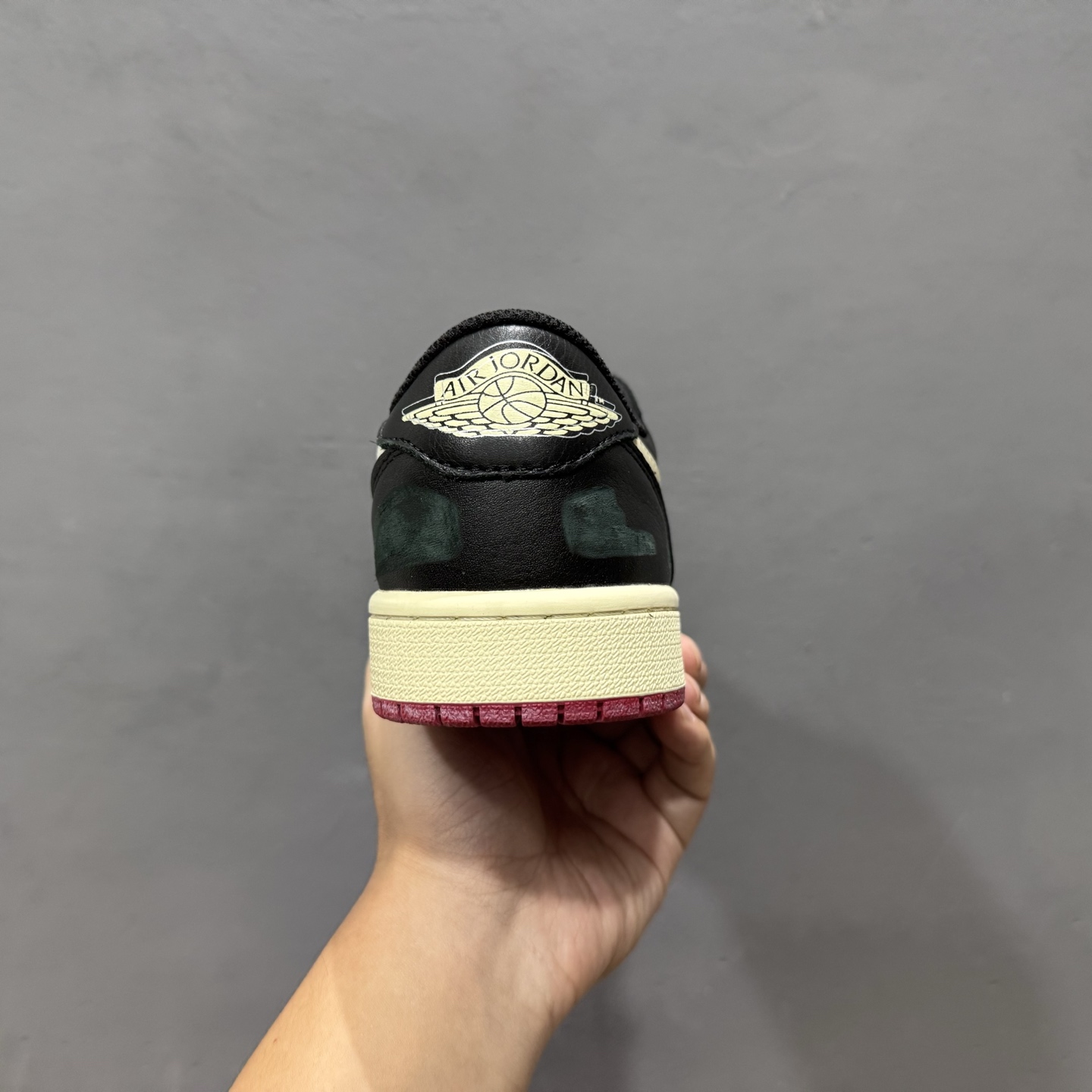 综合版 Nigel Sylvester x Jordan Air Jordan 1 Low Nitro”Better With Time”白黑红 IB8958-001-莆田鞋,莆田鞋货源,高仿鞋,高仿鞋货源,安福档口,莆田高仿鞋,莆田鞋批发,高仿鞋批发,莆田高仿运动鞋,高仿运动鞋,莆田运动鞋 综合版 Nigel Sylvester x Jordan Air Jordan 1 Low Nitro”Better With Time”白黑红 IB8958-001