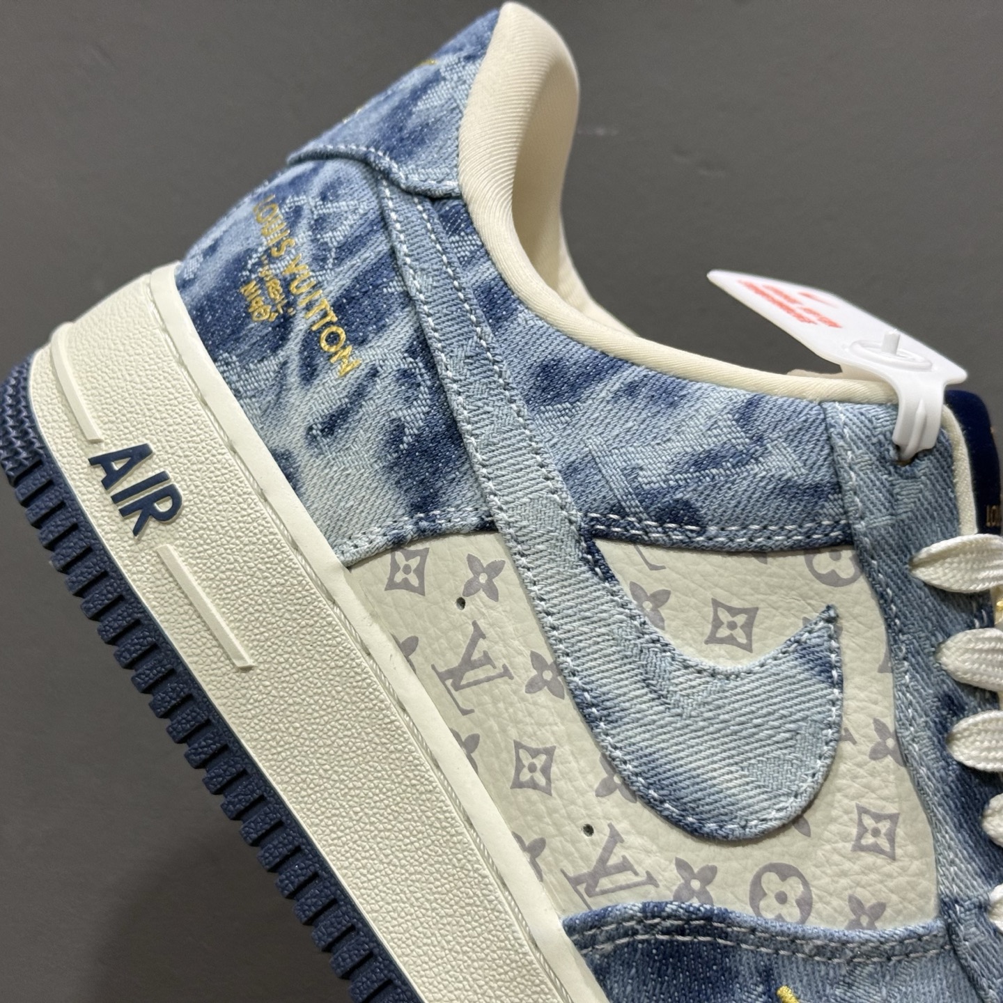 Louis Vuitton x NIke Air Force 1 牛仔蓝 YF9511-818-莆田鞋,莆田鞋货源,高仿鞋,高仿鞋货源,安福档口,莆田高仿鞋,莆田鞋批发,高仿鞋批发,莆田高仿运动鞋,高仿运动鞋,莆田运动鞋 Louis Vuitton x NIke Air Force 1 牛仔蓝 YF9511-818