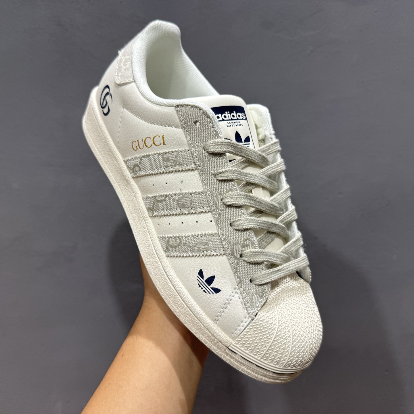 Adidas Originals Superstar 贝壳头系列 阿迪达斯 三叶草 低帮经典百搭休闲运动板鞋 BZ9789