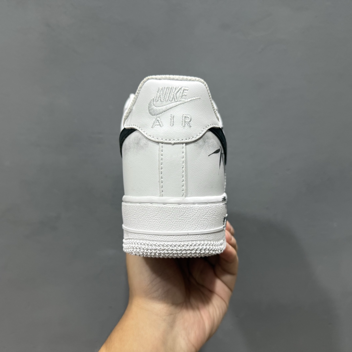 Nike Air Force 1'07 Low 竹林 空军一号低帮休闲板鞋 ZH0316-122-莆田鞋,莆田鞋货源,高仿鞋,高仿鞋货源,安福档口,莆田高仿鞋,莆田鞋批发,高仿鞋批发,莆田高仿运动鞋,高仿运动鞋,莆田运动鞋 Nike Air Force 1'07 Low 竹林 空军一号低帮休闲板鞋 ZH0316-122