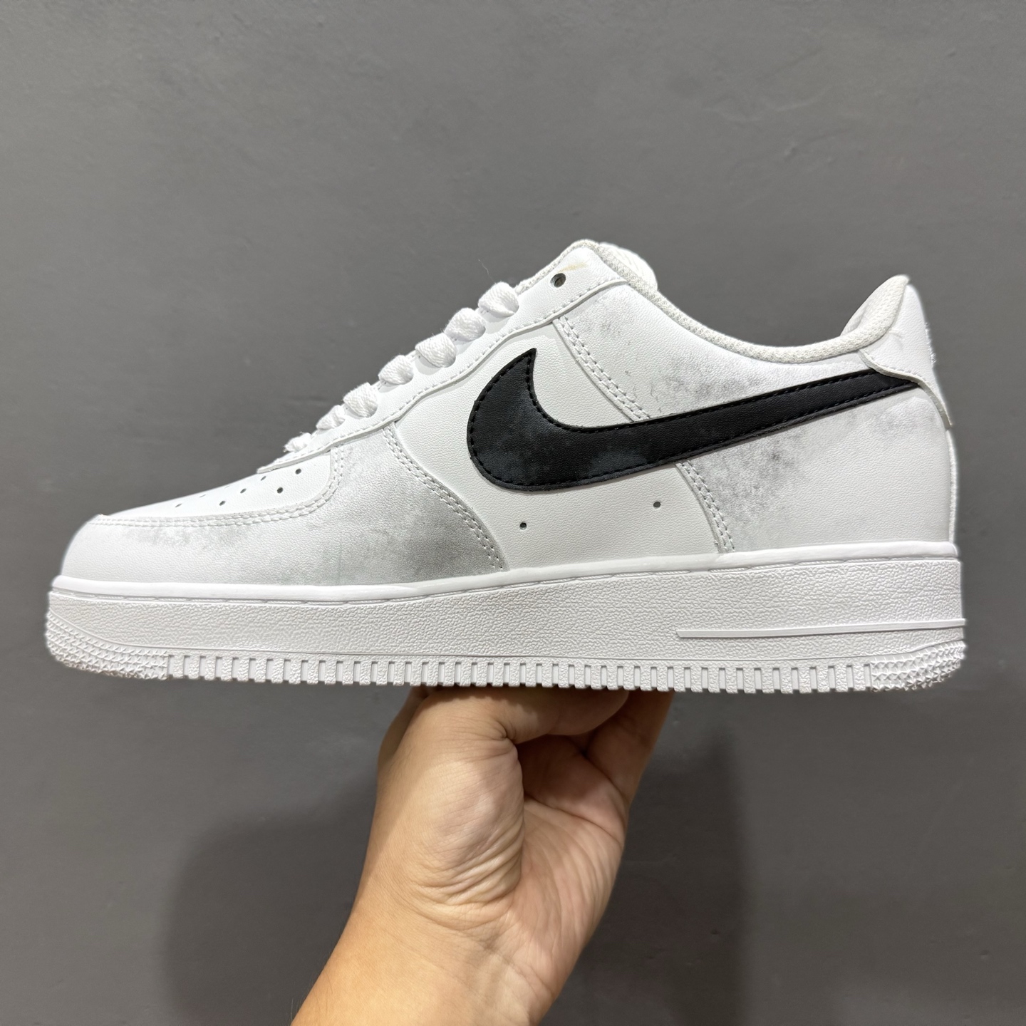 Nike Air Force 1'07 Low 竹林 空军一号低帮休闲板鞋 ZH0316-122-莆田鞋,莆田鞋货源,高仿鞋,高仿鞋货源,安福档口,莆田高仿鞋,莆田鞋批发,高仿鞋批发,莆田高仿运动鞋,高仿运动鞋,莆田运动鞋 Nike Air Force 1'07 Low 竹林 空军一号低帮休闲板鞋 ZH0316-122