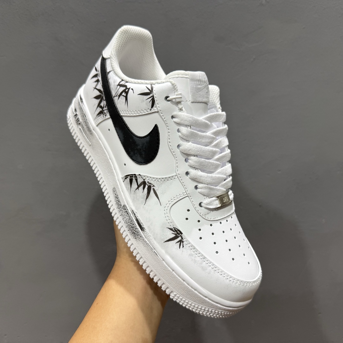 Nike Air Force 1'07 Low 竹林 空军一号低帮休闲板鞋 ZH0316-122-莆田鞋,莆田鞋货源,高仿鞋,高仿鞋货源,安福档口,莆田高仿鞋,莆田鞋批发,高仿鞋批发,莆田高仿运动鞋,高仿运动鞋,莆田运动鞋 Nike Air Force 1'07 Low 竹林 空军一号低帮休闲板鞋 ZH0316-122