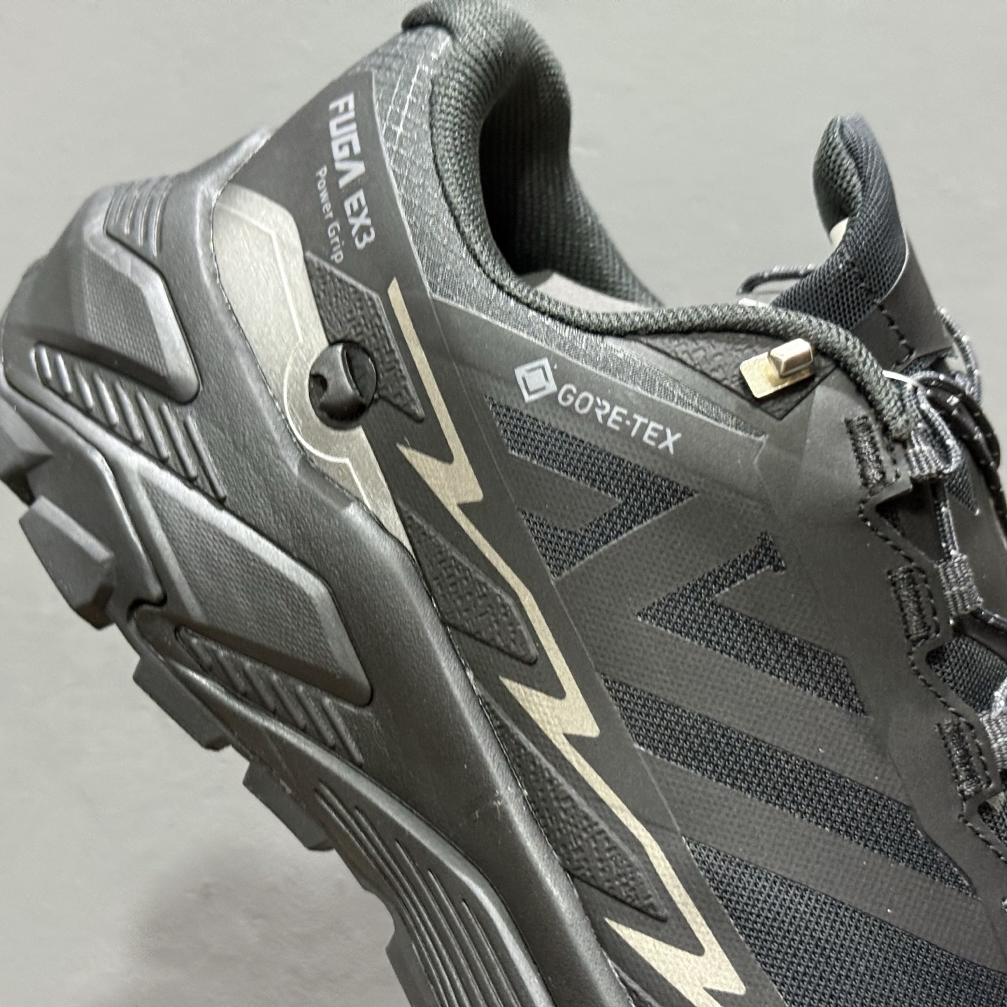 L/凯乐石 KAIAS FUGA GTX 超强抓地力 网布减震防滑水透气支撑抗冲击轻便回弹 低帮跑步鞋