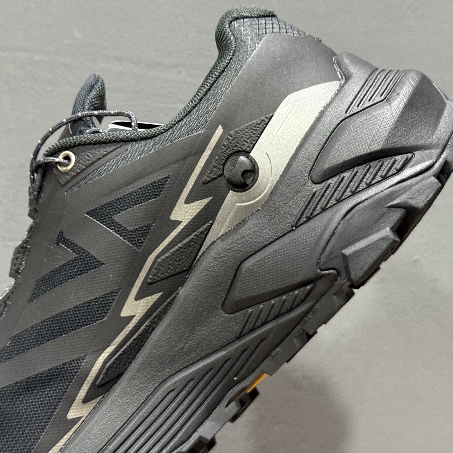 L/凯乐石 KAIAS FUGA GTX 超强抓地力 网布减震防滑水透气支撑抗冲击轻便回弹 低帮跑步鞋