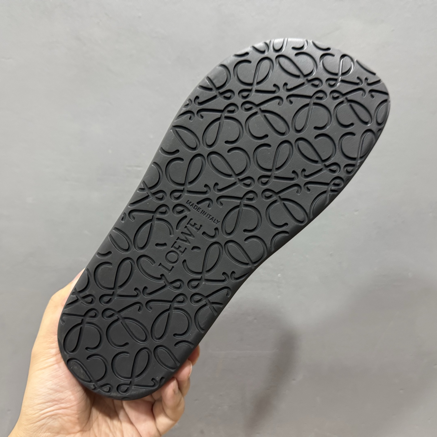 LOEWE罗意威 Jambo 牛皮革 圆头系带低班男鞋-莆田鞋,莆田鞋货源,高仿鞋,高仿鞋货源,安福档口,莆田高仿鞋,莆田鞋批发,高仿鞋批发,莆田高仿运动鞋,高仿运动鞋,莆田运动鞋 LOEWE罗意威 Jambo 牛皮革 圆头系带低班男鞋