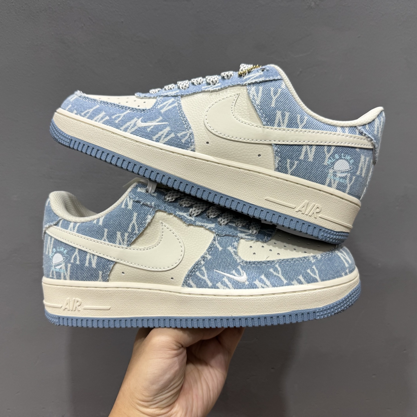 Nike Air Force 1'07 Low 浅蓝牛仔 空军一号低帮休闲板鞋 XY2025-002-莆田鞋,莆田鞋货源,高仿鞋,高仿鞋货源,安福档口,莆田高仿鞋,莆田鞋批发,高仿鞋批发,莆田高仿运动鞋,高仿运动鞋,莆田运动鞋 Nike Air Force 1'07 Low 浅蓝牛仔 空军一号低帮休闲板鞋 XY2025-002