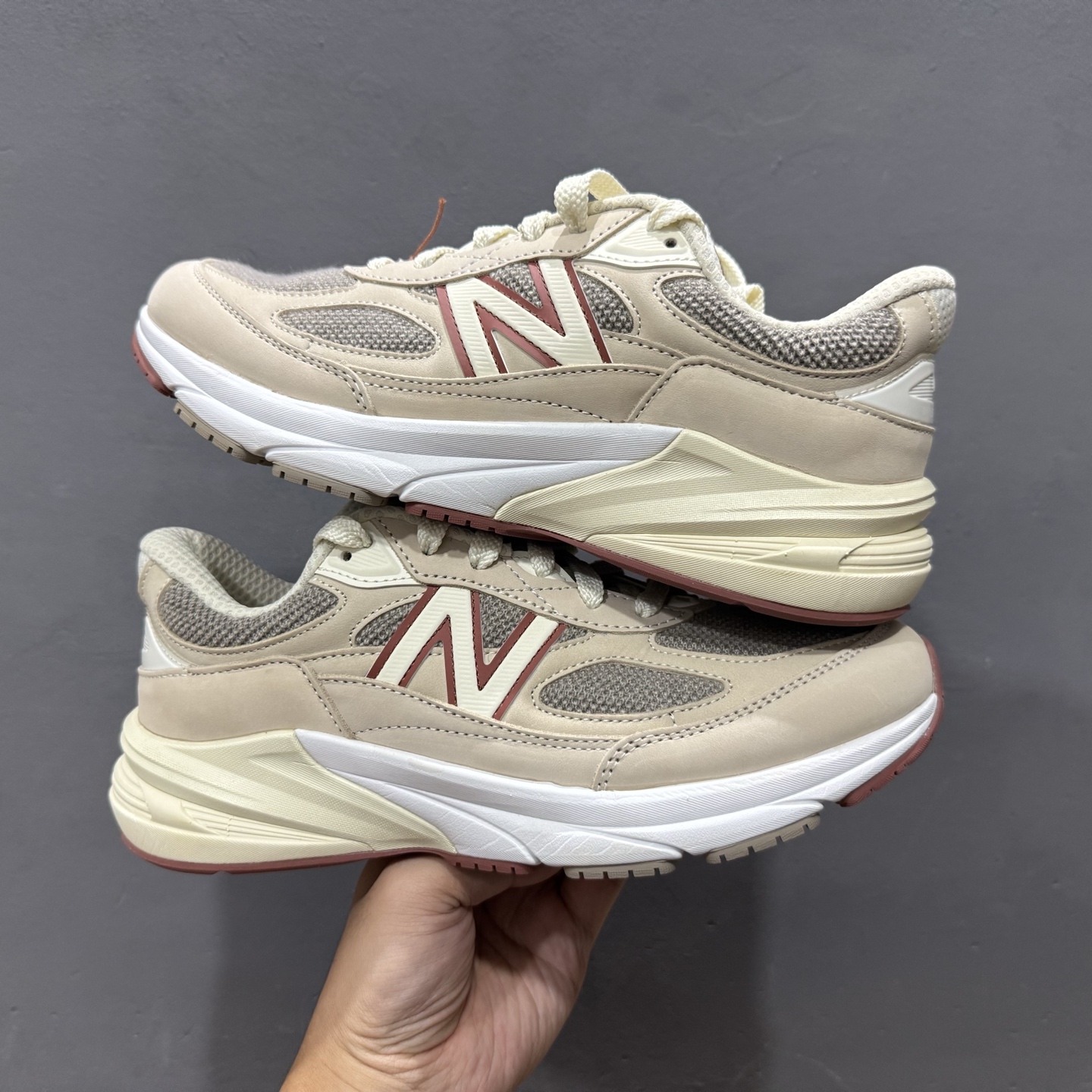 Loro Piana x New Balance NB 990 灰色 U990LP6-莆田鞋,莆田鞋货源,高仿鞋,高仿鞋货源,安福档口,莆田高仿鞋,莆田鞋批发,高仿鞋批发,莆田高仿运动鞋,高仿运动鞋,莆田运动鞋 Loro Piana x New Balance NB 990 灰色 U990LP6