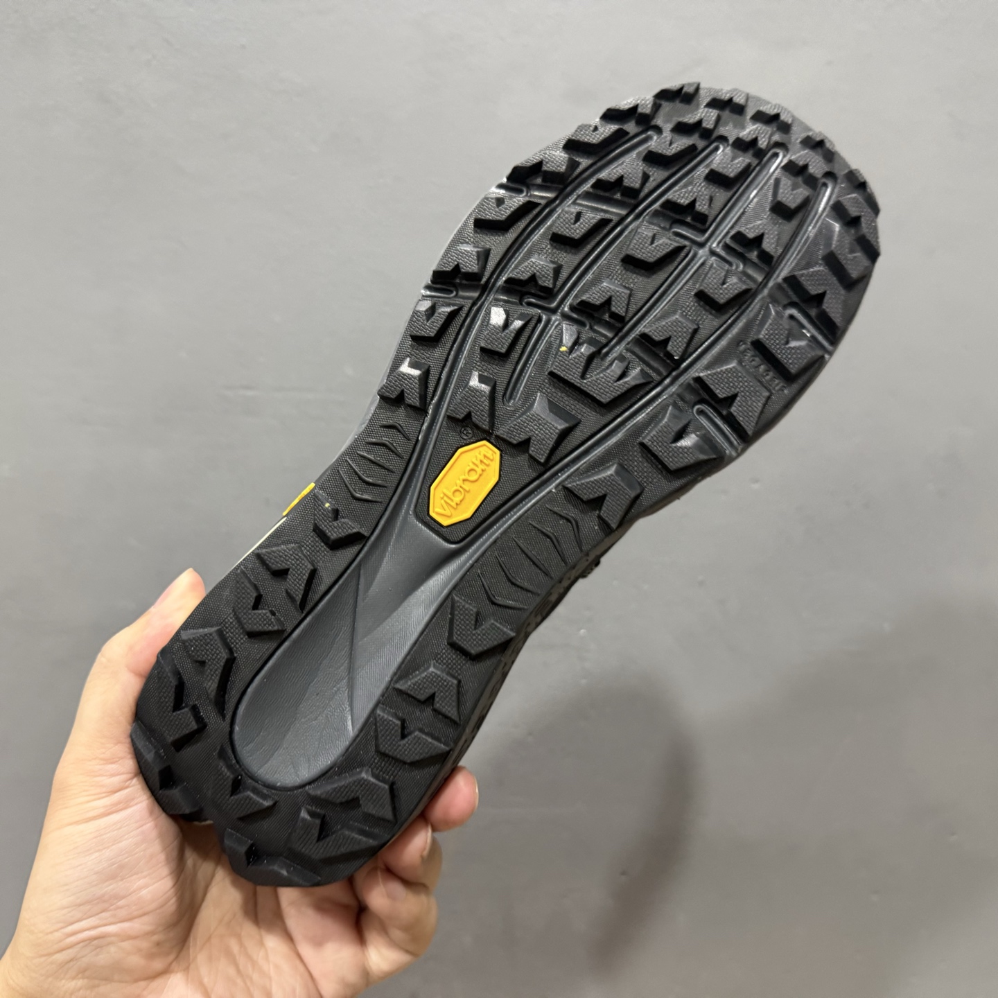 Merrell 迈乐迈乐（Merrel）是来自美国的顶尖专业户外品牌 J500343