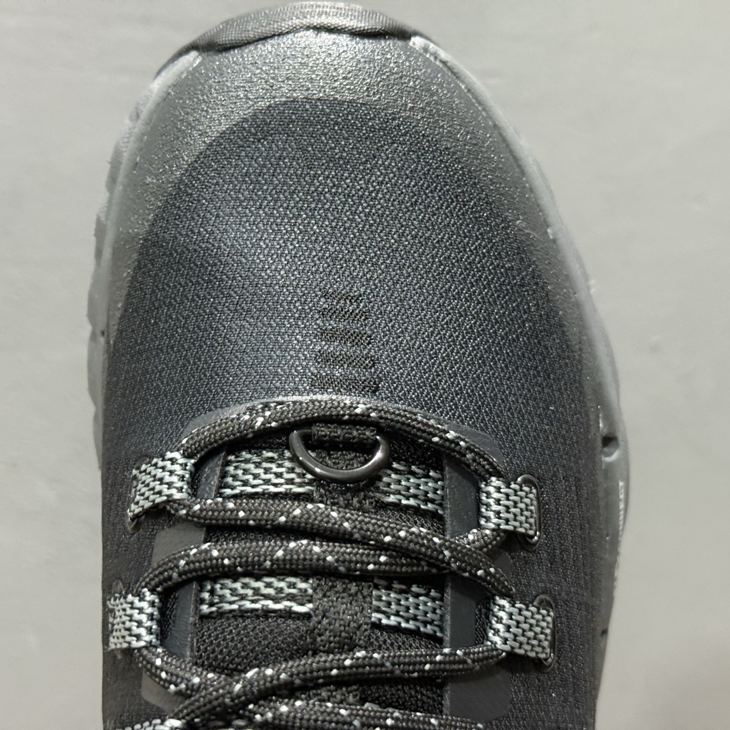 Merrell 迈乐迈乐（Merrel）是来自美国的顶尖专业户外品牌 J500343