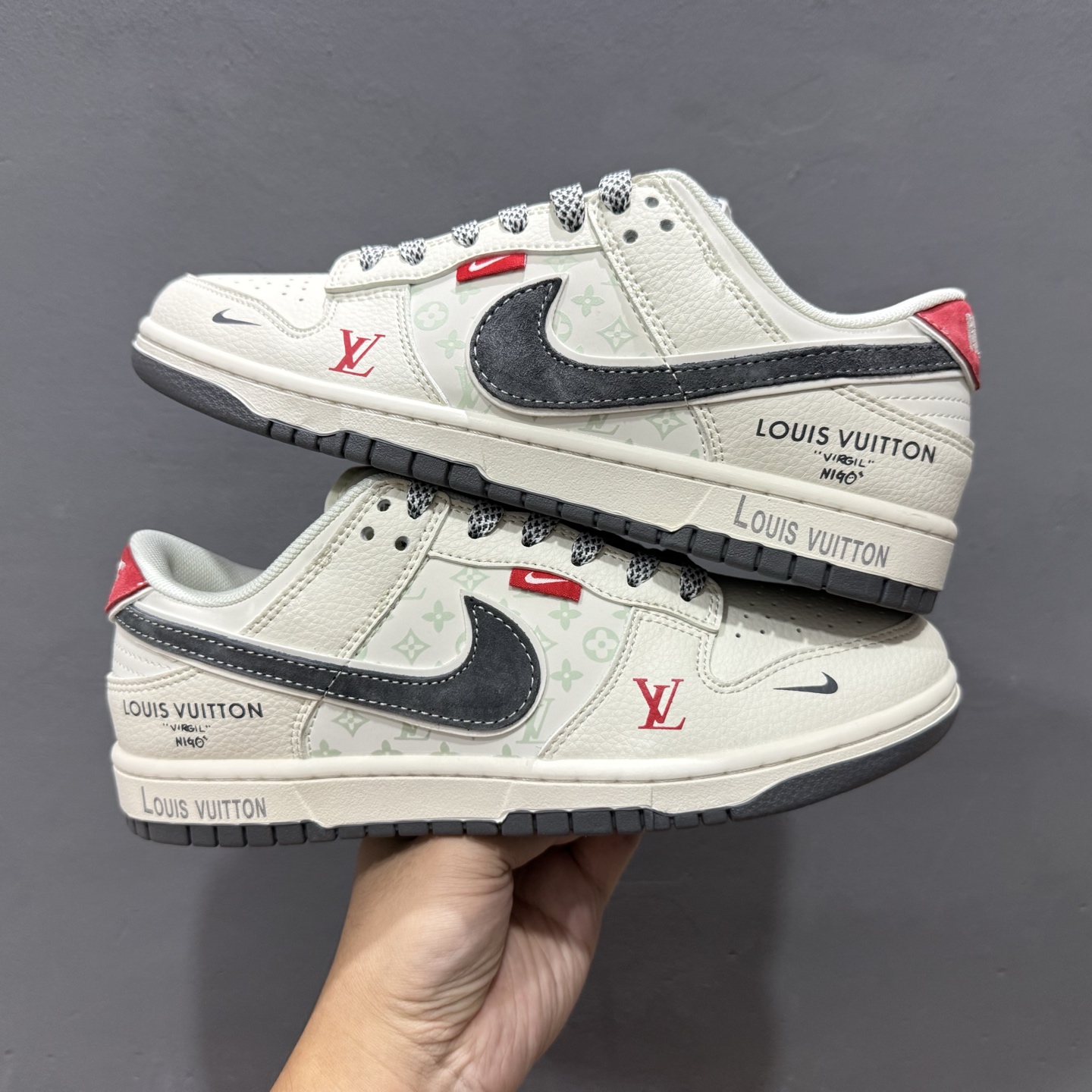Nike SB Dunk Low LV联名 米灰红布标 周年高端定制 低帮休闲板鞋 HT5088-606-莆田鞋,莆田鞋货源,高仿鞋,高仿鞋货源,安福档口,莆田高仿鞋,莆田鞋批发,高仿鞋批发,莆田高仿运动鞋,高仿运动鞋,莆田运动鞋 Nike SB Dunk Low LV联名 米灰红布标 周年高端定制 低帮休闲板鞋 HT5088-606