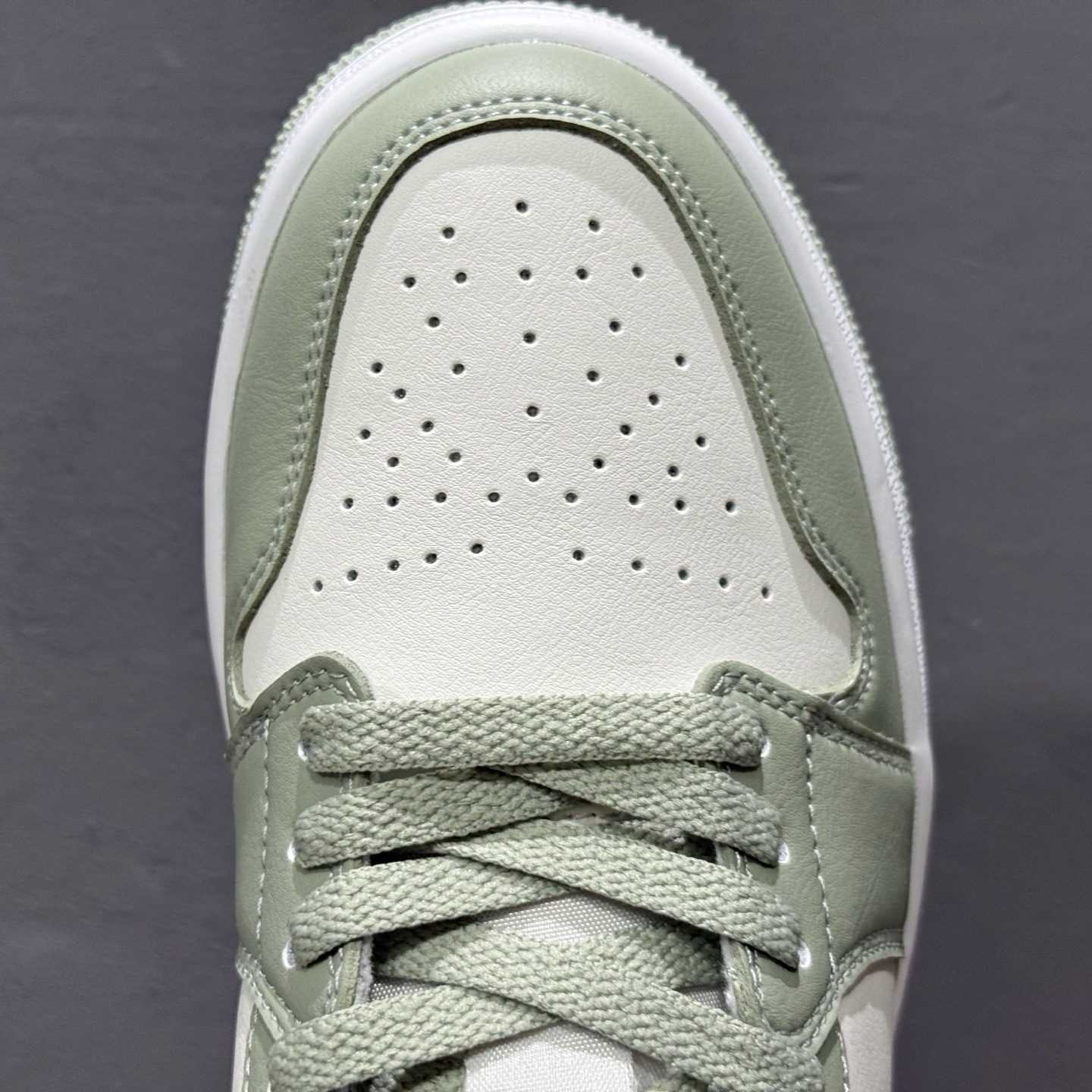 Air Jordan 1 Low 酒红青色 AJ1乔1低帮休闲板鞋 553338-133-莆田鞋,莆田鞋货源,高仿鞋,高仿鞋货源,安福档口,莆田高仿鞋,莆田鞋批发,高仿鞋批发,莆田高仿运动鞋,高仿运动鞋,莆田运动鞋 Air Jordan 1 Low 酒红青色 AJ1乔1低帮休闲板鞋 553338-133