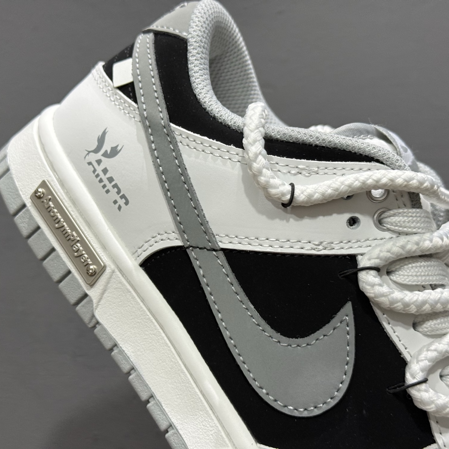 Nike Dunk Low 墨之影 此款以经典Dunk鞋型为模版 WB0518-091-莆田鞋,莆田鞋货源,高仿鞋,高仿鞋货源,安福档口,莆田高仿鞋,莆田鞋批发,高仿鞋批发,莆田高仿运动鞋,高仿运动鞋,莆田运动鞋 Nike Dunk Low 墨之影 此款以经典Dunk鞋型为模版 WB0518-091