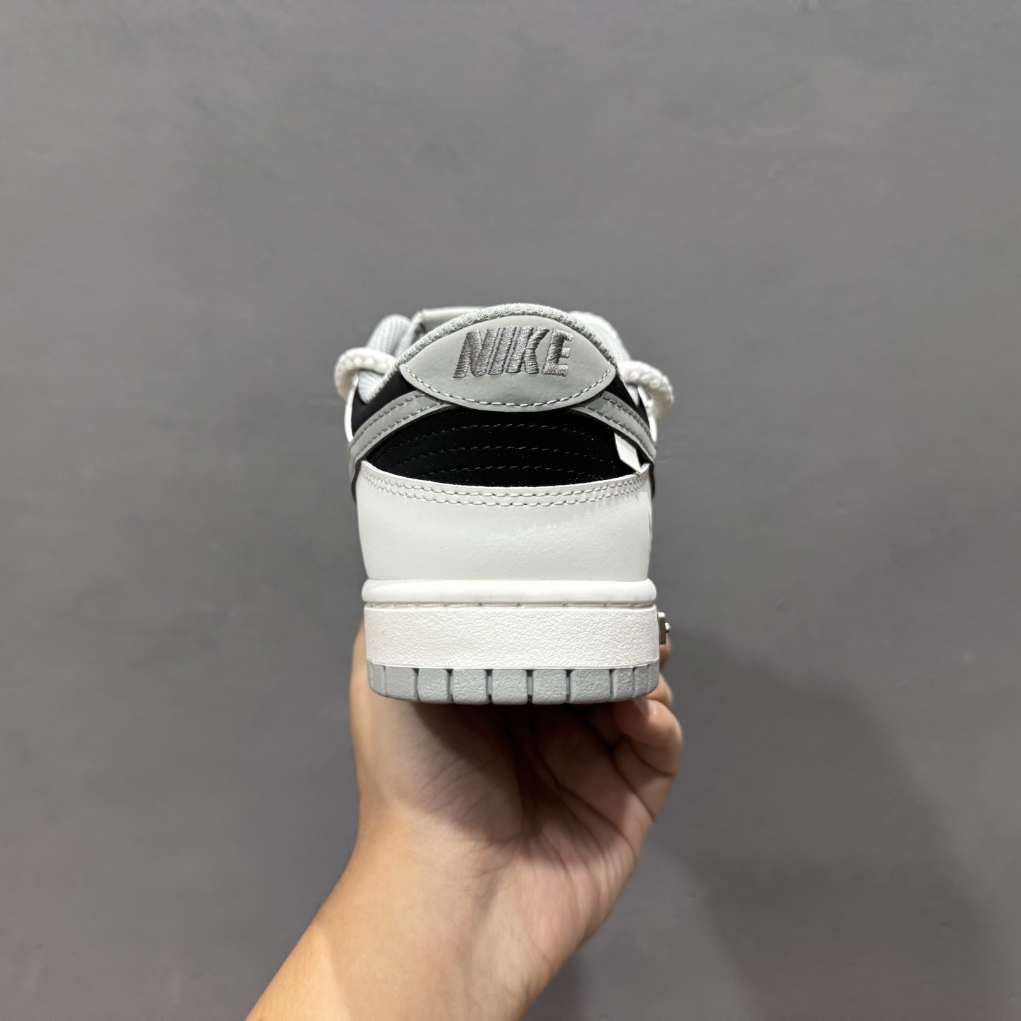 Nike Dunk Low 墨之影 此款以经典Dunk鞋型为模版 WB0518-091-莆田鞋,莆田鞋货源,高仿鞋,高仿鞋货源,安福档口,莆田高仿鞋,莆田鞋批发,高仿鞋批发,莆田高仿运动鞋,高仿运动鞋,莆田运动鞋 Nike Dunk Low 墨之影 此款以经典Dunk鞋型为模版 WB0518-091