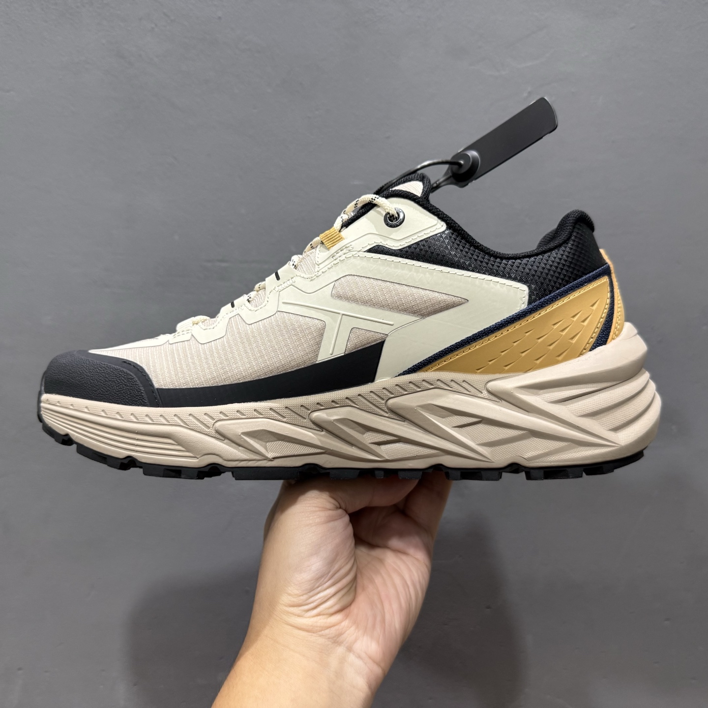 L/凯乐石 KAILAS FUGA GTX BOA 厚底缓冲徒步跑山网布TPU减震防滑透气包裹性抗冲击轻便回弹 低帮 超强抓地力徒步跑步鞋