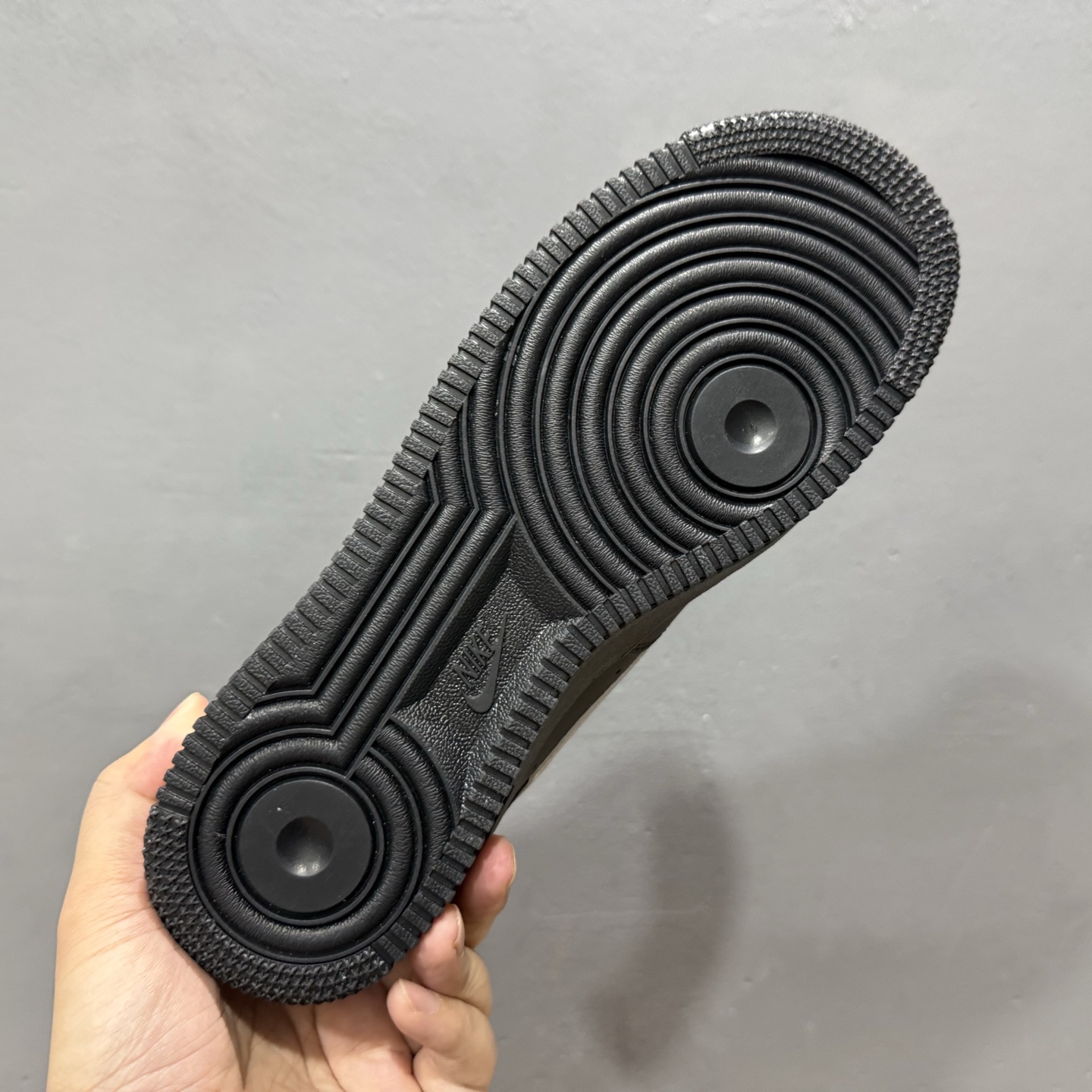 Nike Air Force 1'07 Low 黑银武士 空军一号低帮休闲板鞋 ZH0316-125-莆田鞋,莆田鞋货源,高仿鞋,高仿鞋货源,安福档口,莆田高仿鞋,莆田鞋批发,高仿鞋批发,莆田高仿运动鞋,高仿运动鞋,莆田运动鞋 Nike Air Force 1'07 Low 黑银武士 空军一号低帮休闲板鞋 ZH0316-125