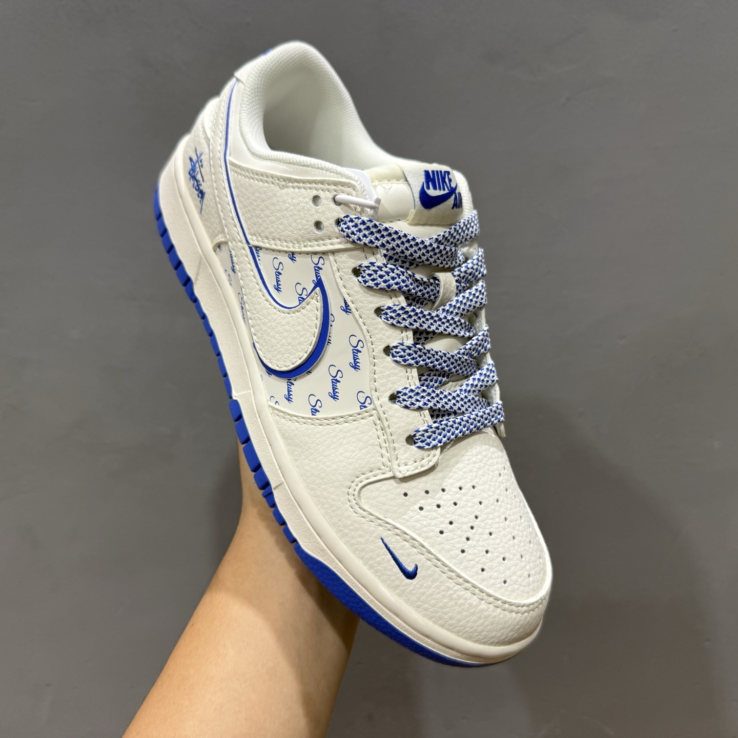Stussy x Nike Dunk Low 天空蓝满天星 JP1628-022-莆田鞋,莆田鞋货源,高仿鞋,高仿鞋货源,安福档口,莆田高仿鞋,莆田鞋批发,高仿鞋批发,莆田高仿运动鞋,高仿运动鞋,莆田运动鞋 Stussy x Nike Dunk Low 天空蓝满天星 JP1628-022