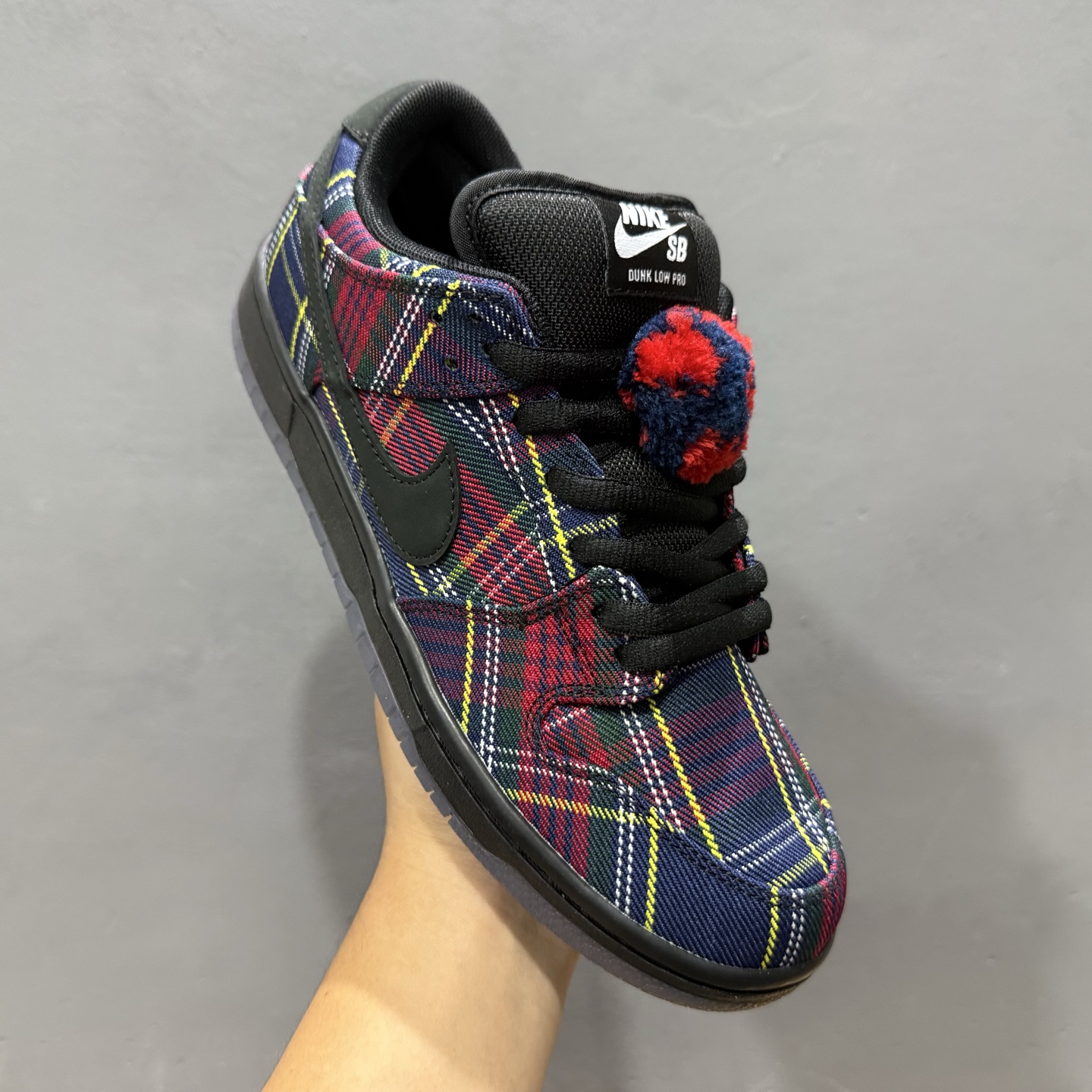 纯原 Nardwuar x NK SB Dunk Low 联名款 低帮休闲滑板鞋 II1493-600-莆田鞋,莆田鞋货源,高仿鞋,高仿鞋货源,安福档口,莆田高仿鞋,莆田鞋批发,高仿鞋批发,莆田高仿运动鞋,高仿运动鞋,莆田运动鞋 纯原 Nardwuar x NK SB Dunk Low 联名款 低帮休闲滑板鞋 II1493-600