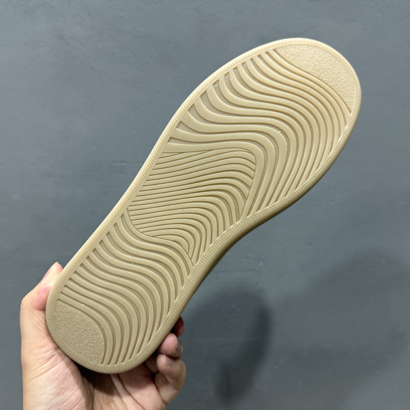 ECCO爱步休闲鞋秋 25年新款时尚德训鞋 经典百搭板鞋