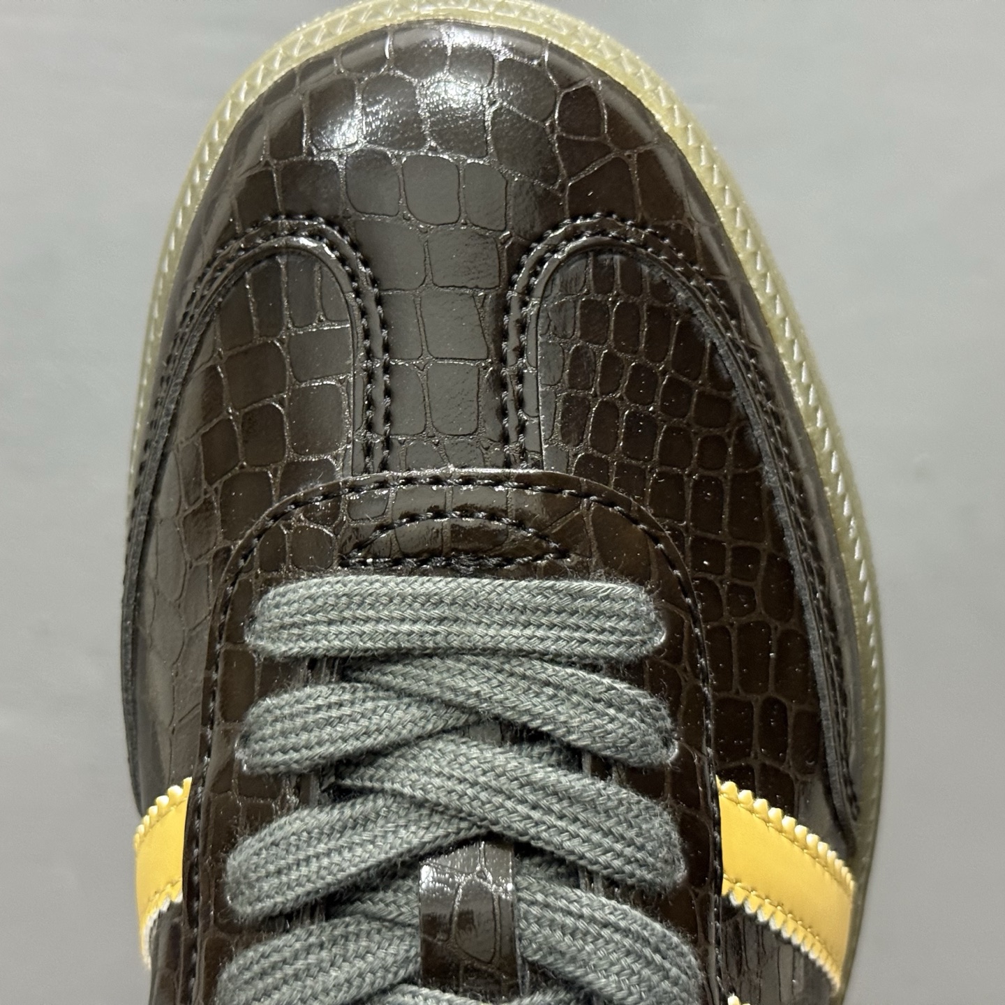 adidas originals Samba 黑色 KI6280-莆田鞋,莆田鞋货源,高仿鞋,高仿鞋货源,安福档口,莆田高仿鞋,莆田鞋批发,高仿鞋批发,莆田高仿运动鞋,高仿运动鞋,莆田运动鞋 adidas originals Samba 黑色 KI6280