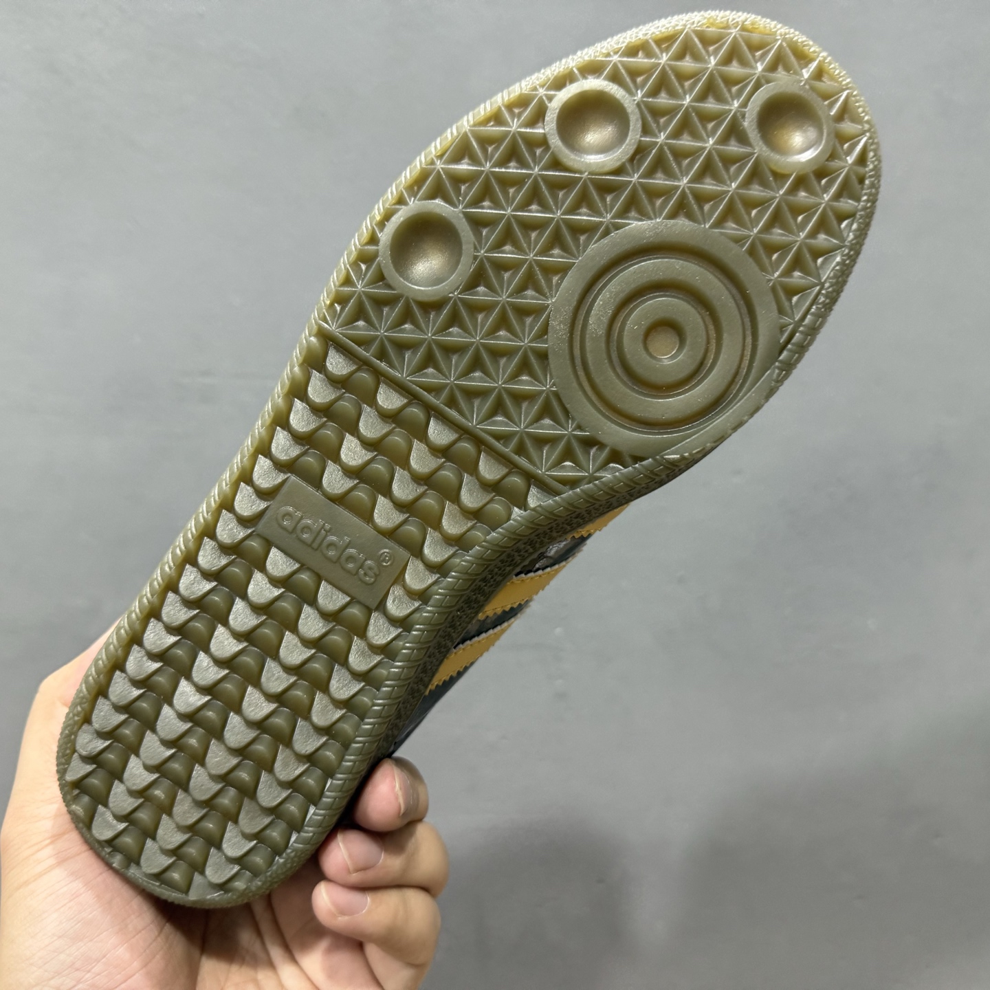 adidas originals Samba 黑色 KI6280-莆田鞋,莆田鞋货源,高仿鞋,高仿鞋货源,安福档口,莆田高仿鞋,莆田鞋批发,高仿鞋批发,莆田高仿运动鞋,高仿运动鞋,莆田运动鞋 adidas originals Samba 黑色 KI6280