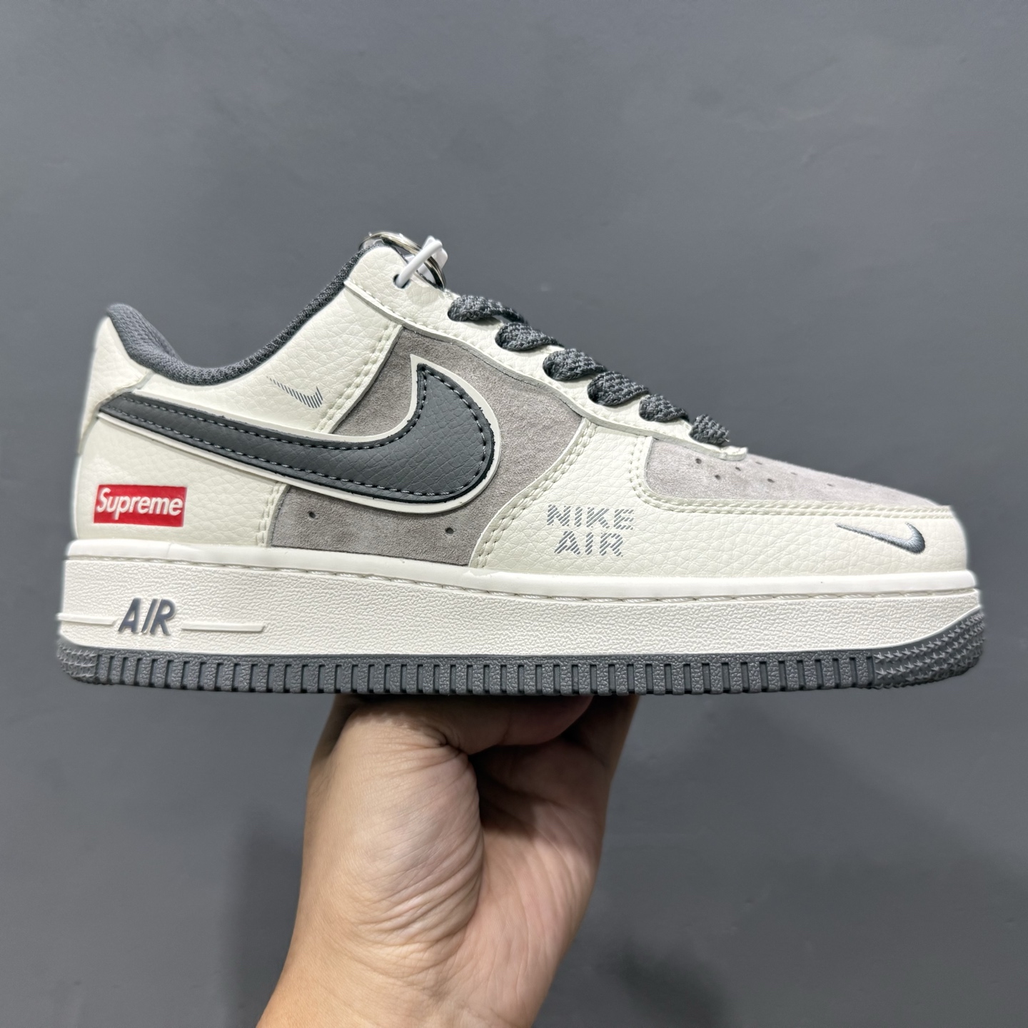 独家实拍Nike Air Force 1‘07 Low LV联名 灰勾抽绳 空军一号低帮休闲板鞋 DM6868-056