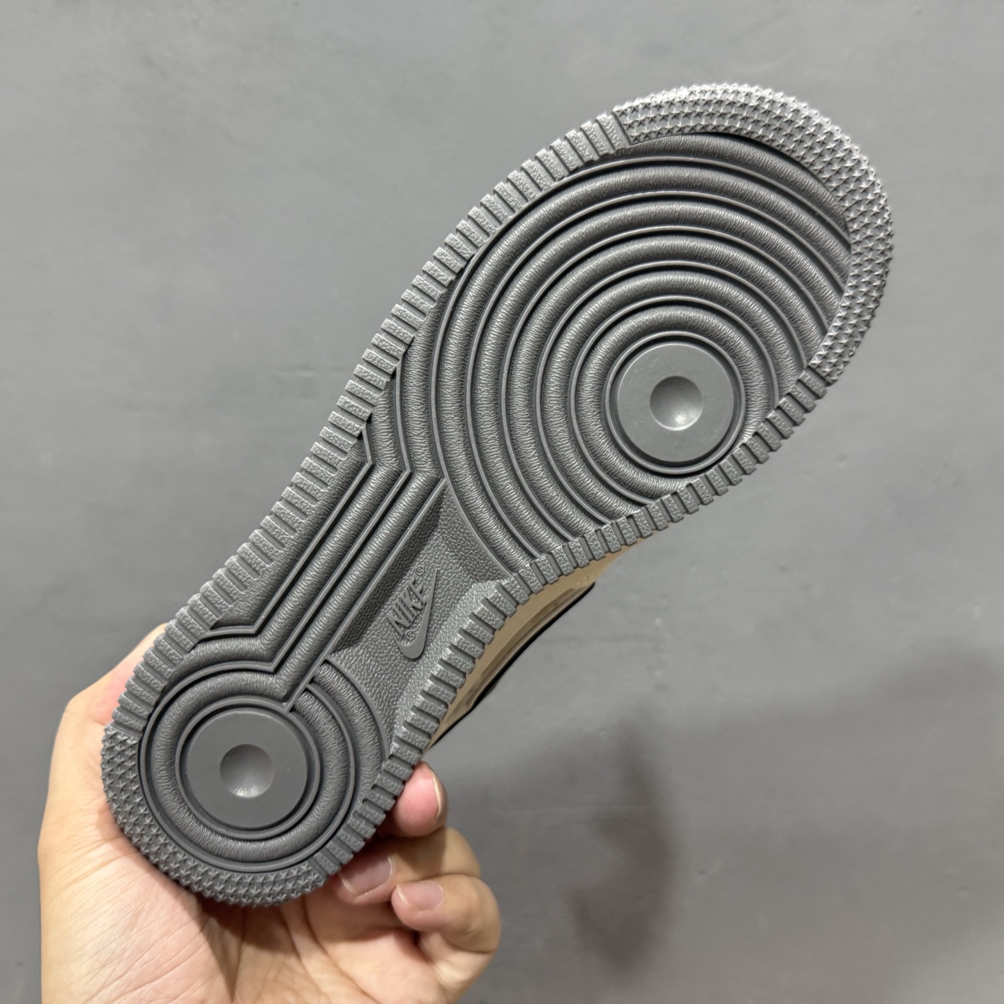 独家实拍Nike Air Force 1‘07 Low LV联名 灰勾抽绳 空军一号低帮休闲板鞋 DM6868-056