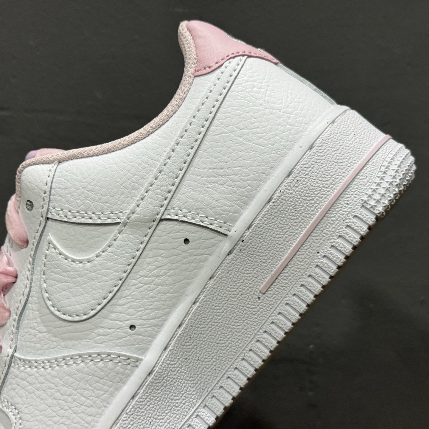 ¥200 Nike Air Force 1'07 Low 空军一号低帮休闲板鞋 HV4403-601-Chinese UA Cheap High Quatity Brand Clothes Bags handbags Sneakers wholesale wholesaler seller from China Factory suppliers Fashion Clothing Shoes best Quality Beautiful Price ¥200 Nike Air Force 1'07 Low 空军一号低帮休闲板鞋 HV4403-601